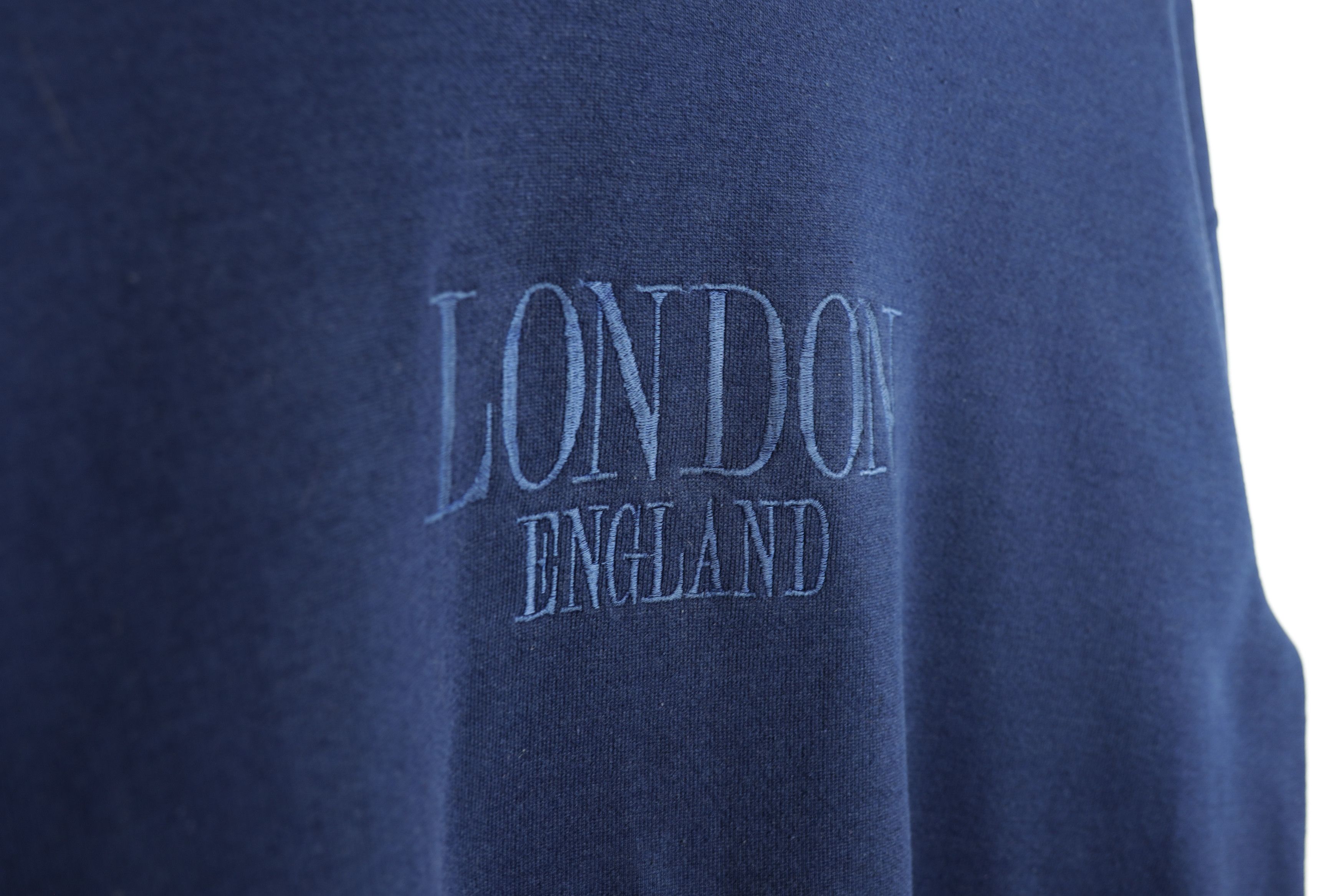 Lee × Vintage Vintage London England Embr Logo by Lee Heave Sweatshirt 90s Size US L / EU 52-54 / 3 - 4 Thumbnail