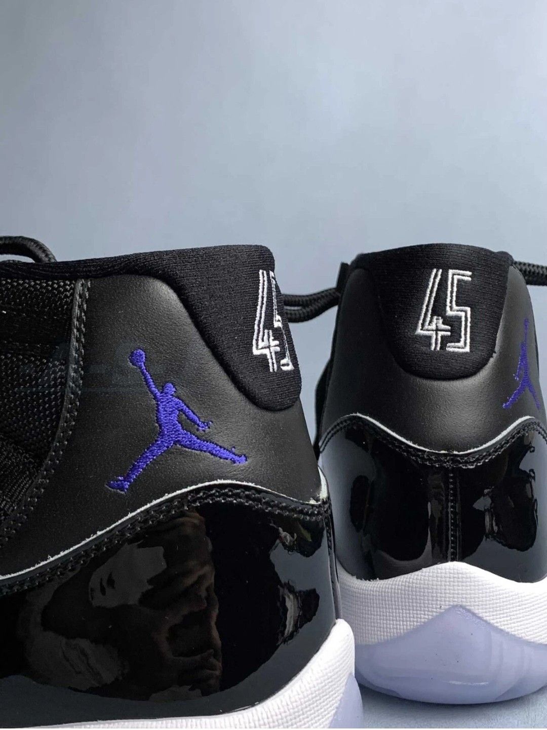 Other Jordan 11 space jam 2016 release Size US 8 / EU 41 - 6 Thumbnail