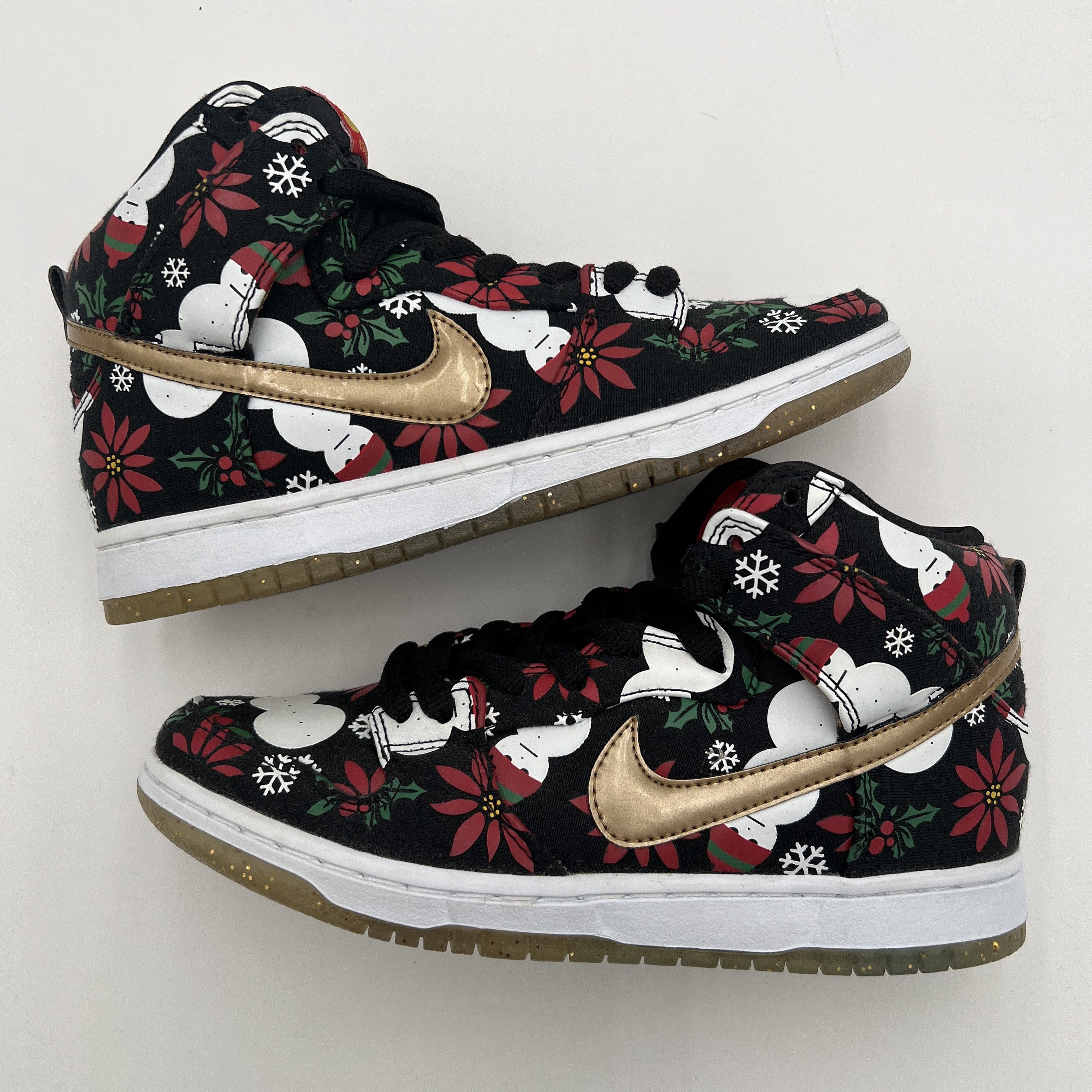 CNCPTS × Nike Nike SB Dunk High Concepts Ugly Christmas Sweater Black Size US 6 / EU 39 - 4 Thumbnail