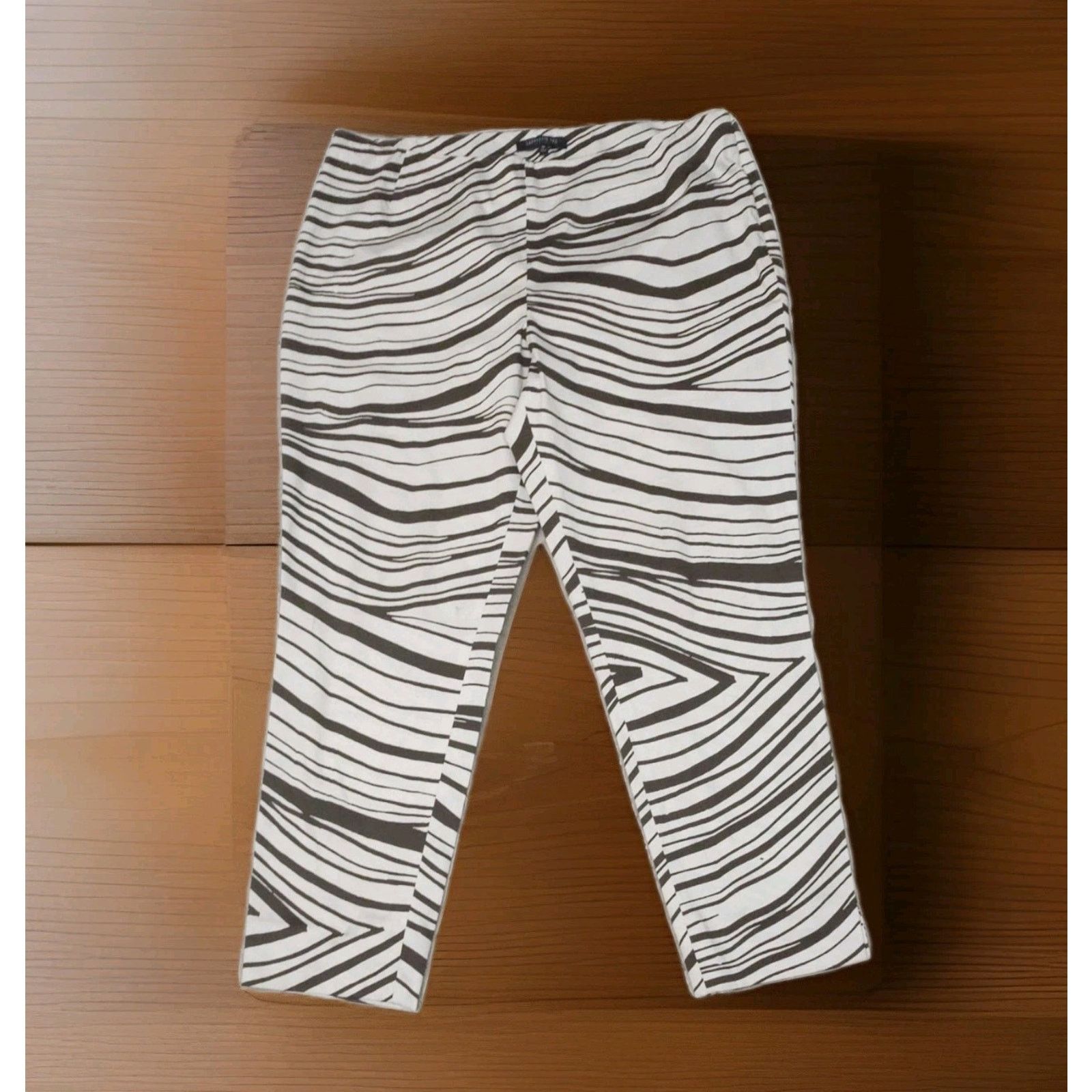 Lafayette 148 Lafayette 148 Stanton Pants Zebra minimalist classic busines Size 36" / US 14 / IT 50 - 3 Thumbnail