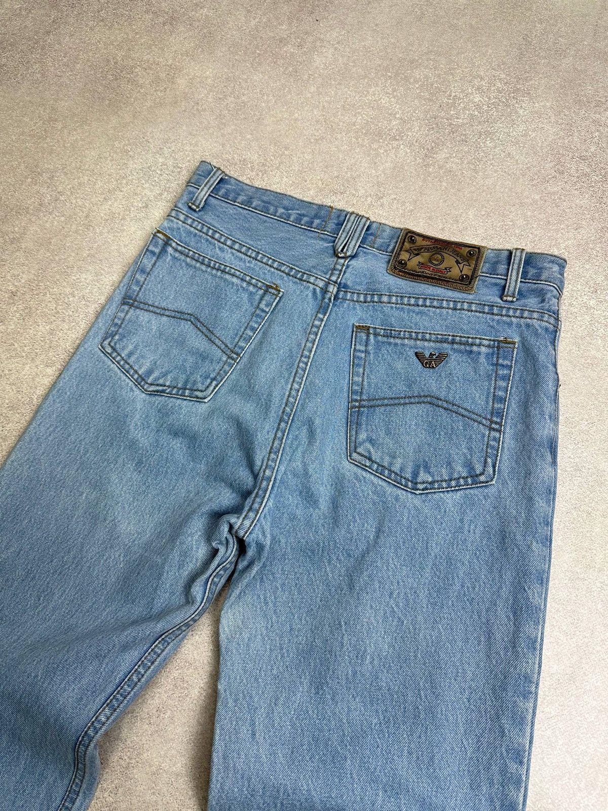 Armani Vintage Armani Metal Logo Baggy Heavy Denim Jeans 33 Size US 33 - 3 Thumbnail