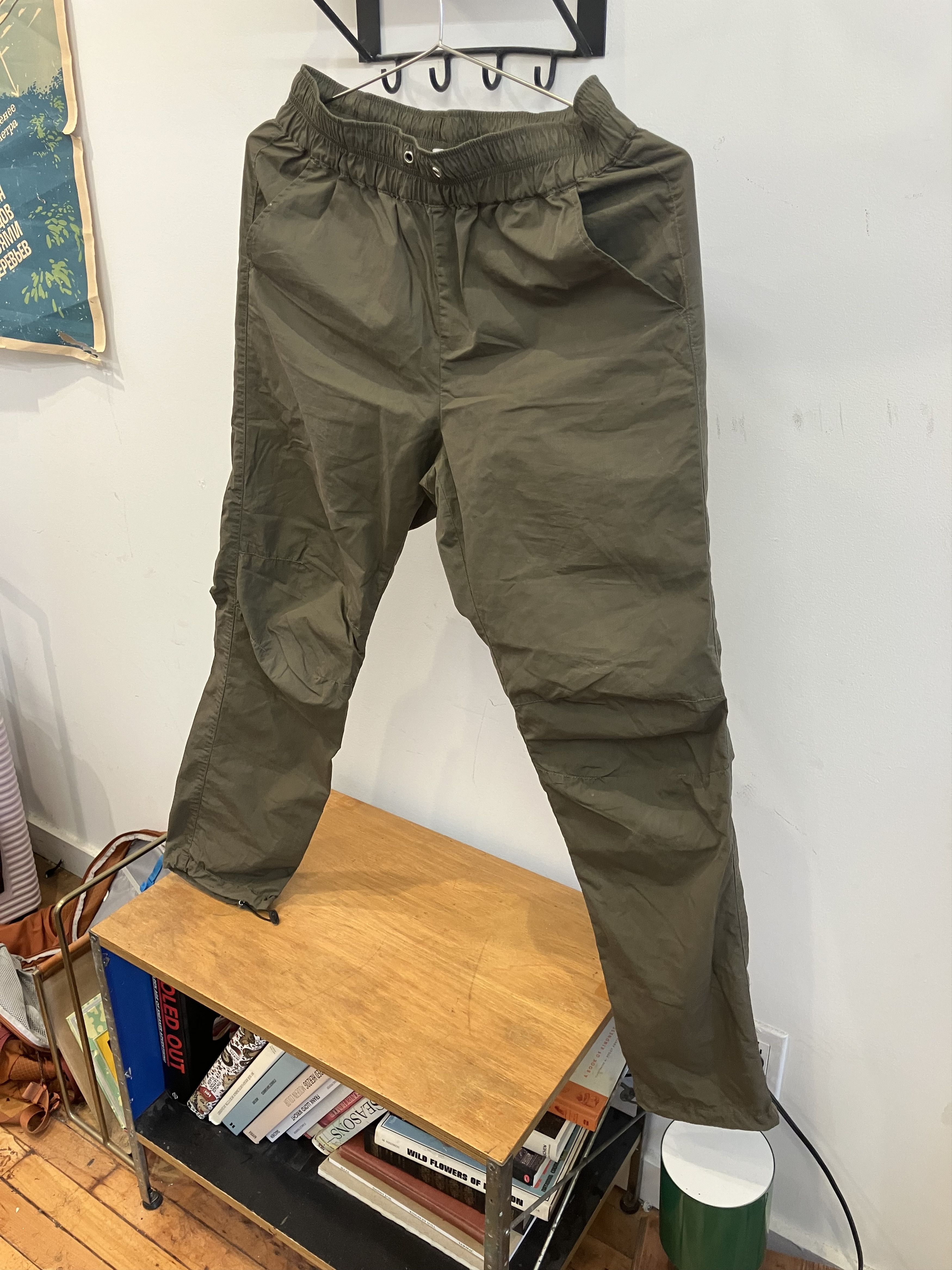John Elliott Olive Himalayan pant Size US 28 / EU 44 - 1 Preview