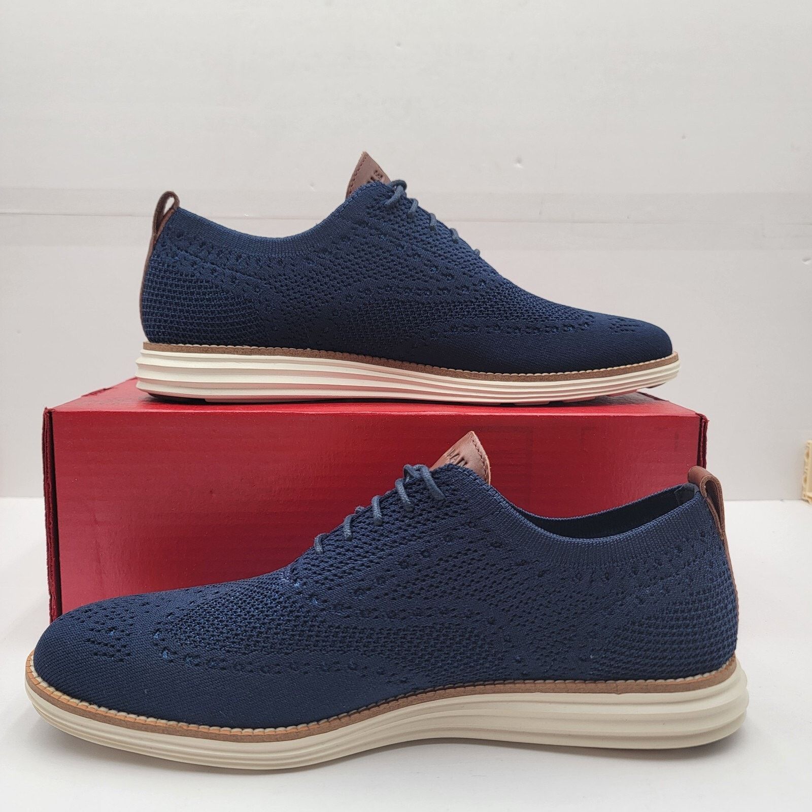 Cole Haan Cole Haan Men's Original Grand Wingtip Oxford - Navy - Sz 11 Size US 11 / EU 44 - 2 Thumbnail