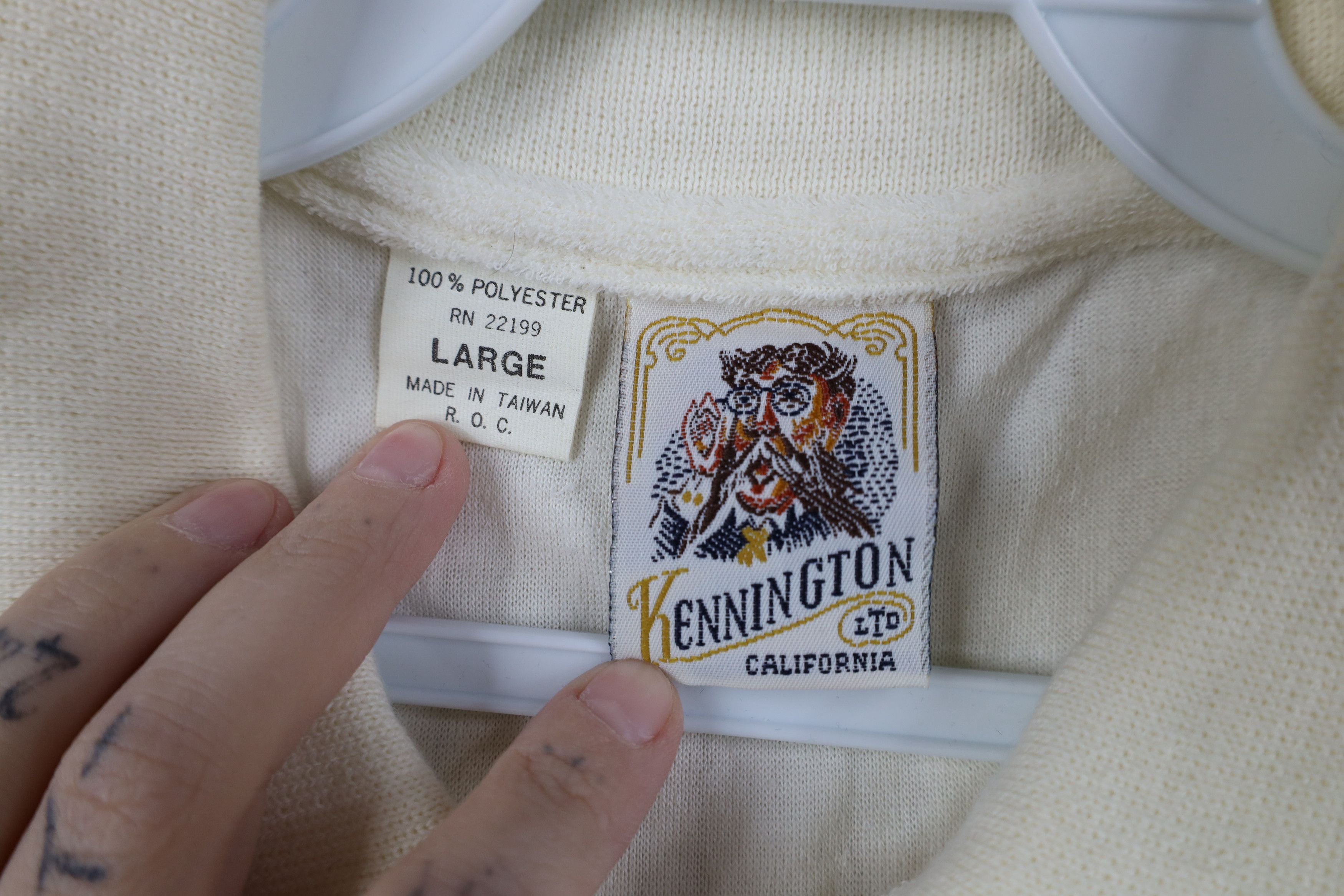 Vintage Vintage 70s Streetwear Terry Cloth Collared Polo Shirt Cream Size US L / EU 52-54 / 3 - 8 Thumbnail