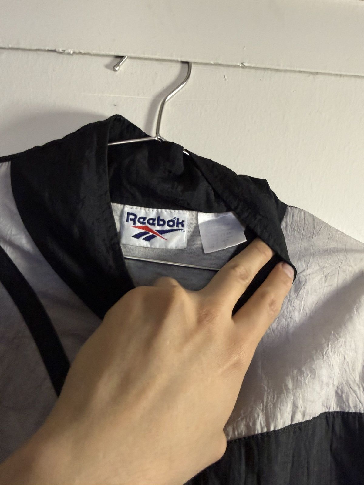 Reebok Vintage Reebok Windbreaker Size US L / EU 52-54 / 3 - 3 Thumbnail