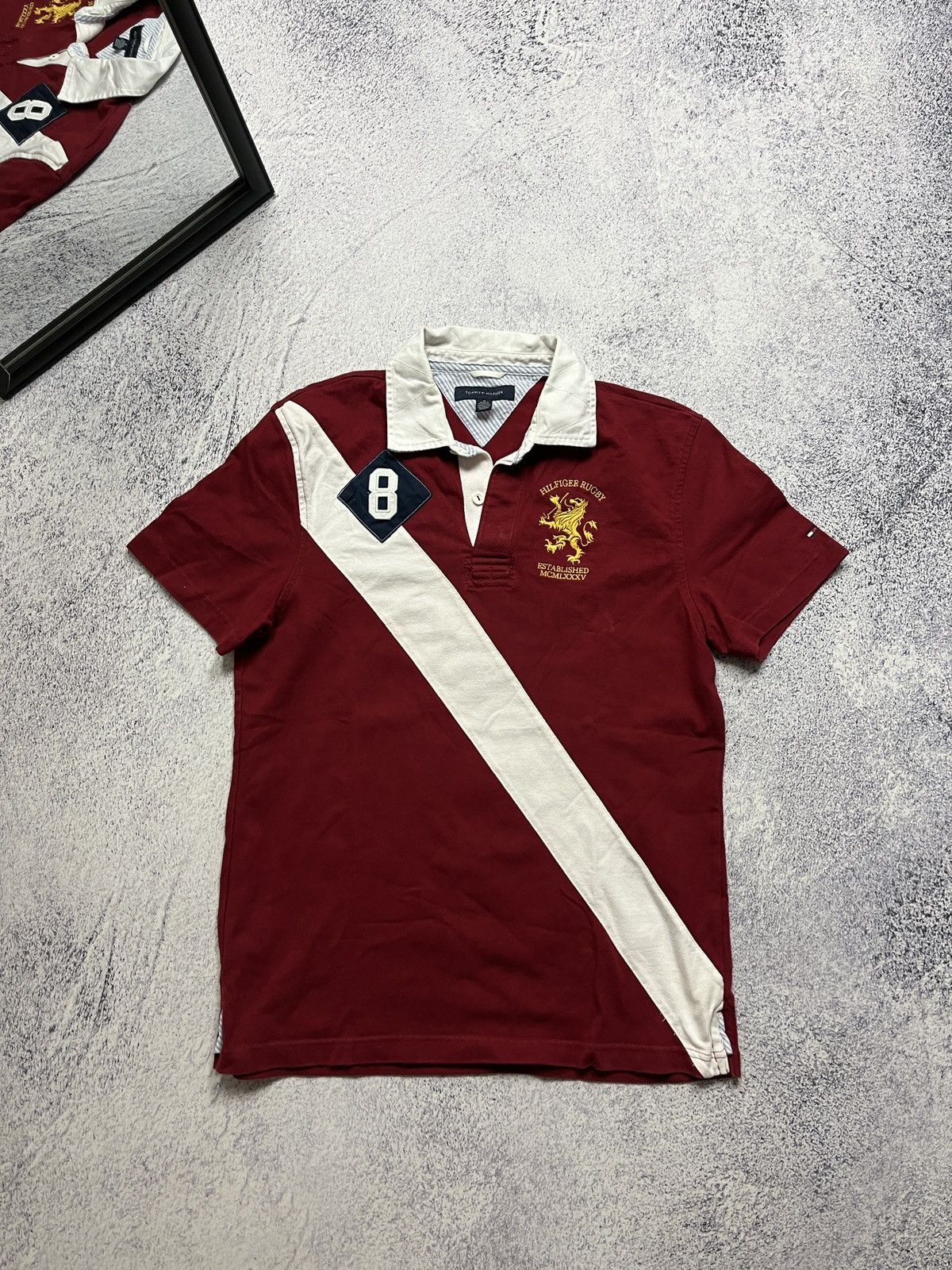 Tommy Hilfiger × Vintage Vintage Tommy Hilfiger #8 Polo T Shirt Rugby Big Logo Baggy Size US M / EU 48-50 / 2 - 1 Thumbnail