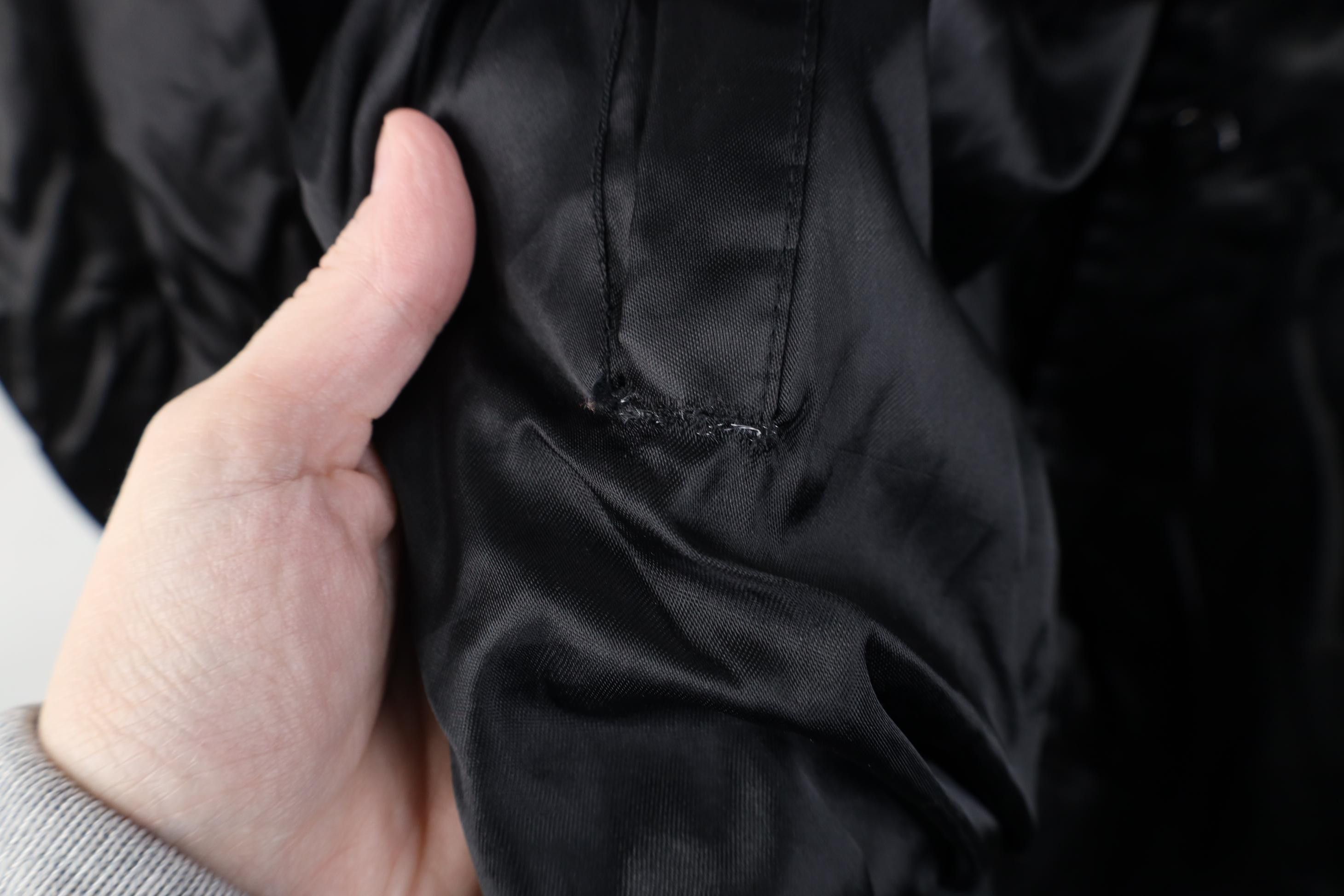 Vintage Vintage 80s 90s Streetwear Satin Bomber Jacket Black USA Size US L / EU 52-54 / 3 - 4 Thumbnail