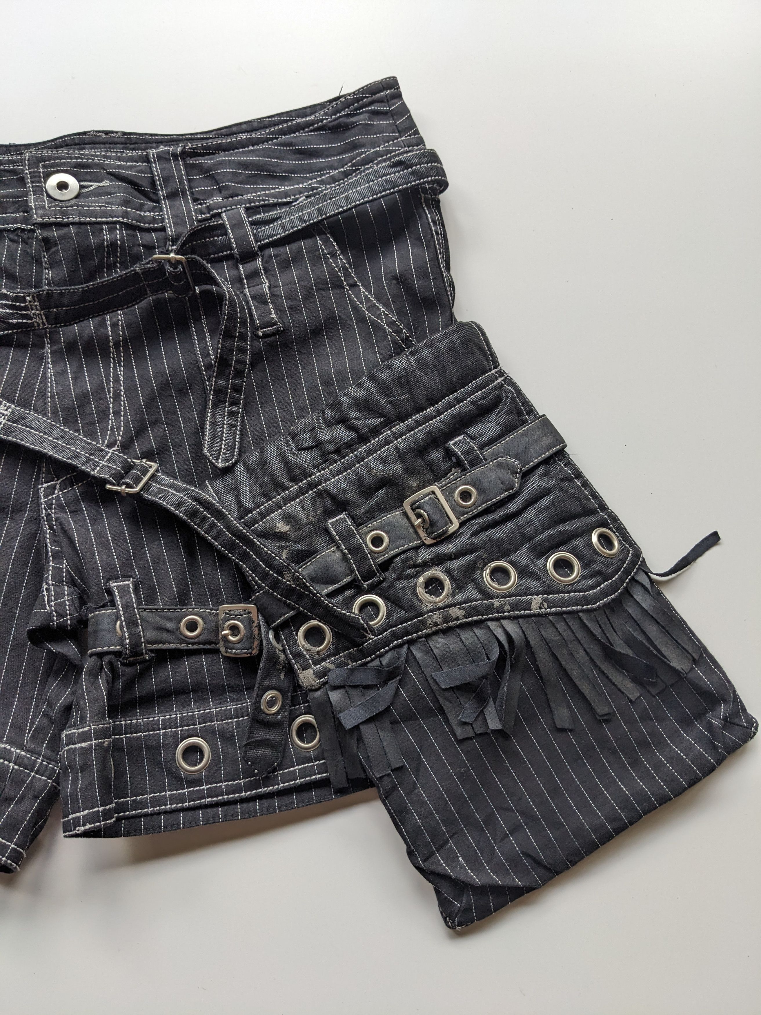 Japanese Brand Algonquins seditionaries bondages shortpant Size US 29 - 3 Thumbnail