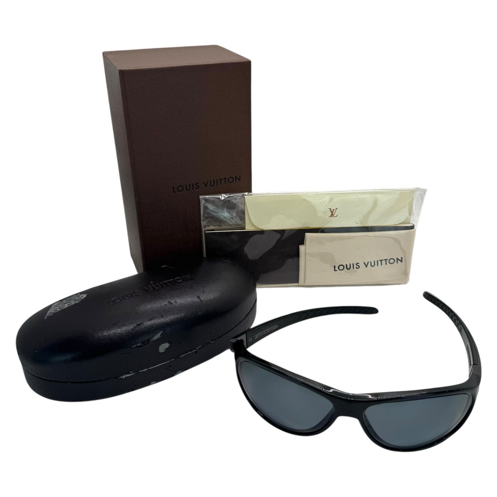 Louis Vuitton Louis Vuitton Sport Sunglasses Size ONE SIZE - 2 Thumbnail