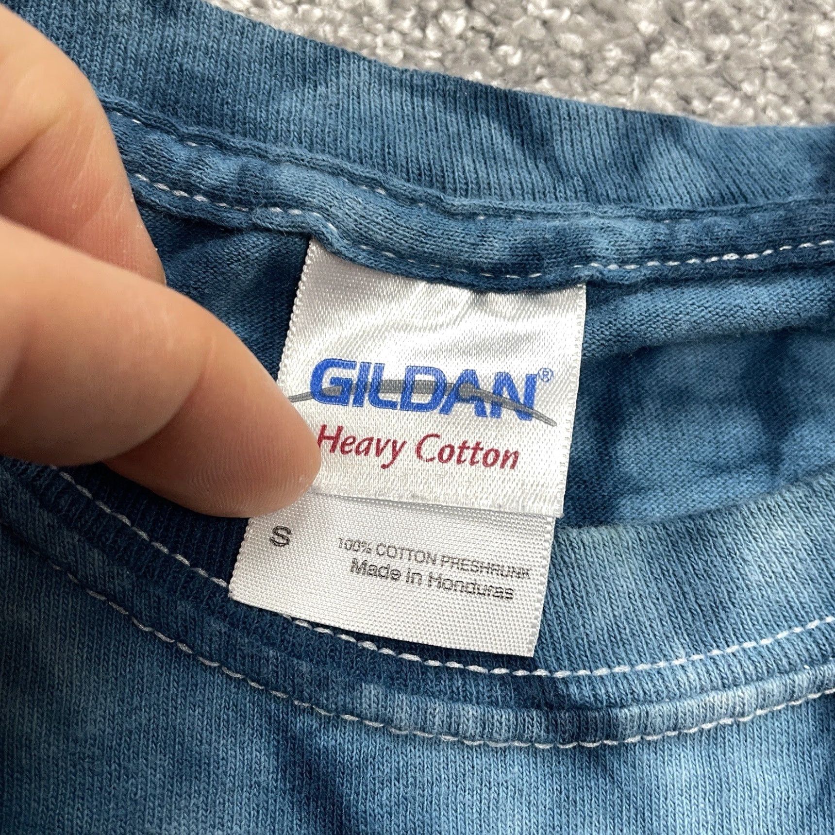 Gildan Gildan Heavy Cotton Long Sleeve T-Shirt Adult Small Blue Tie Dye Colonial Logo Shirt Unisex Adults Regular Crew Neck Men Women Mens Womens Size US S / EU 44-46 / 1 - 4 Thumbnail