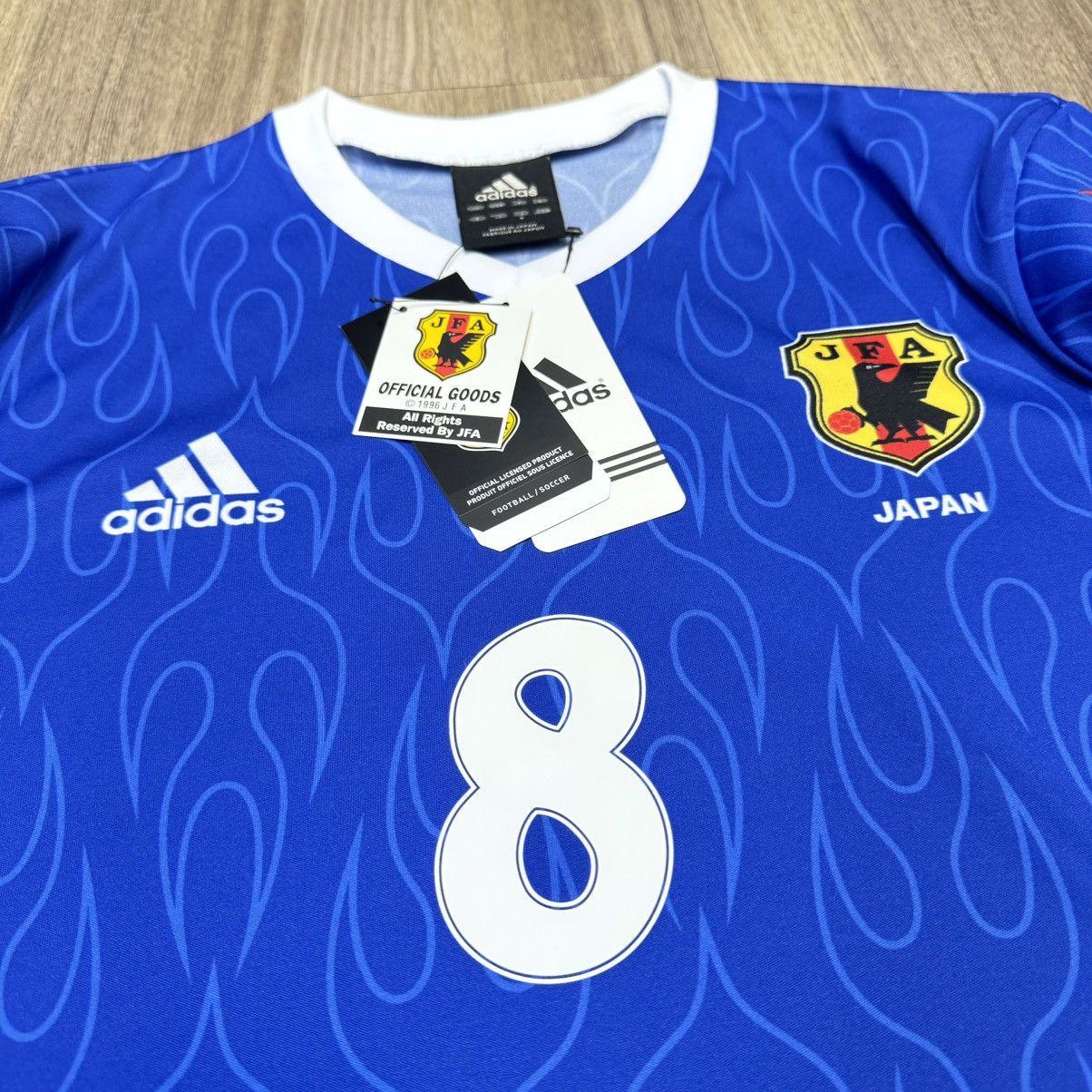 Adidas Japan world cup 1998 retro shirt #8 Nakata (bnwt) Size US S / EU 44-46 / 1 - 3 Thumbnail