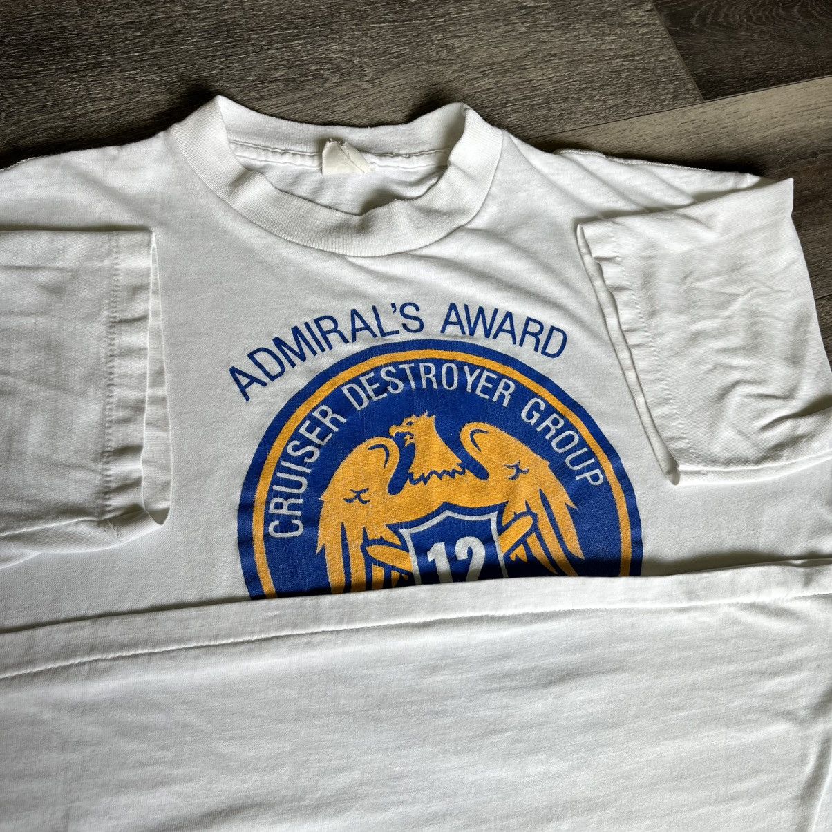 Naval Clothing Factory × Vintage Vintage 1980s Cruiser Destroyer Group US Navy Award T Shirt Size US XL / EU 56 / 4 - 5 Thumbnail