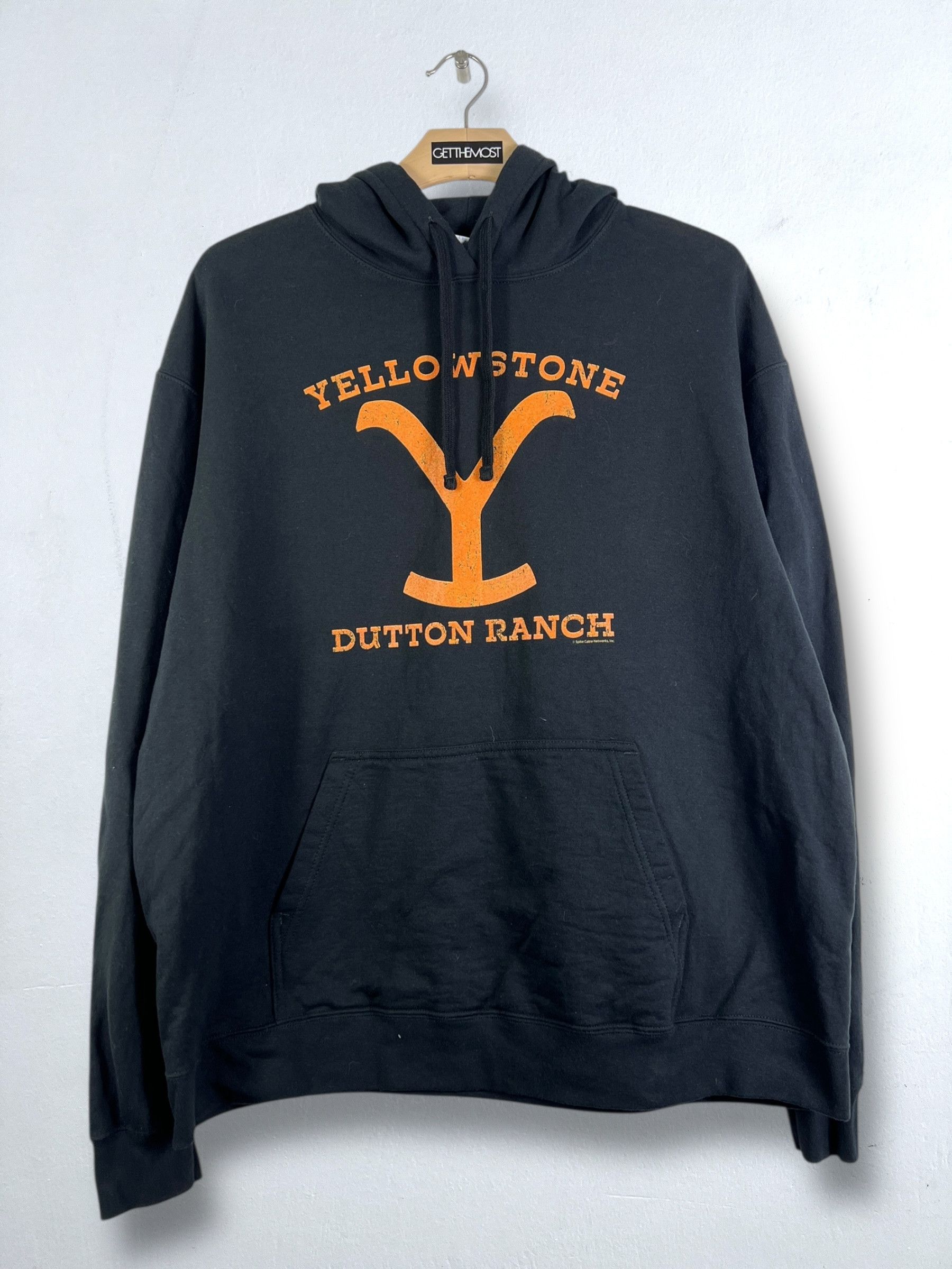 Mtv No.5100 MTV Yellowstone Dutton Ranch Graphic Hoodie (XL) Size US XL / EU 56 / 4 - 1 Thumbnail