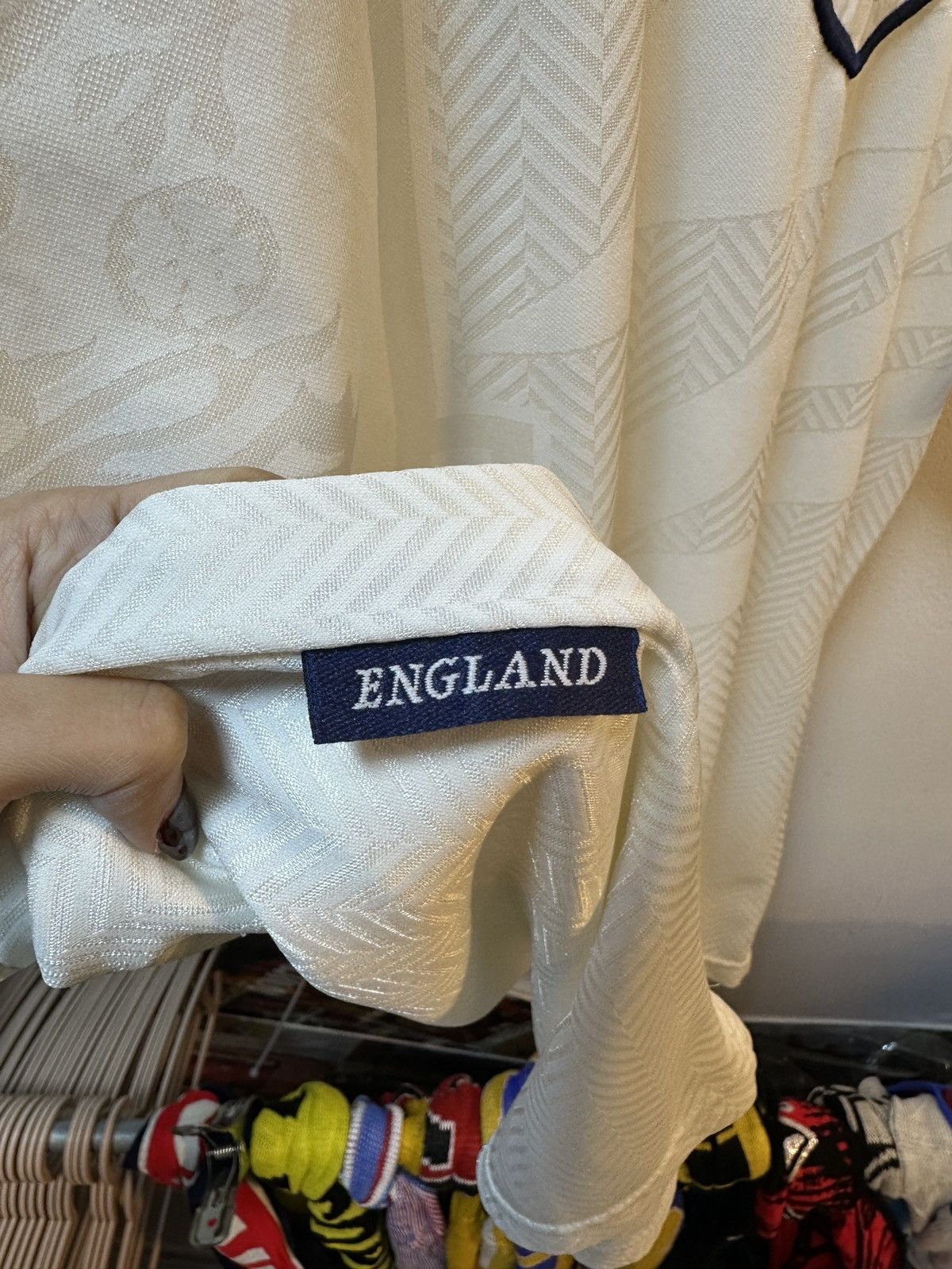 Umbro Vintage 1994 England Home Kit Size US L / EU 52-54 / 3 - 10 Thumbnail