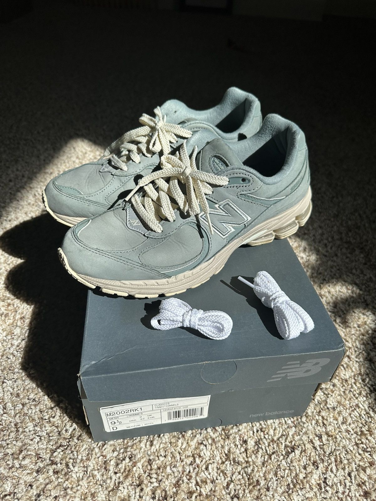 Kith × New Balance × Ronnie Fieg Kith New Balance 2002R Pistachio Size US 9.5 / EU 42-43 - 8 Thumbnail