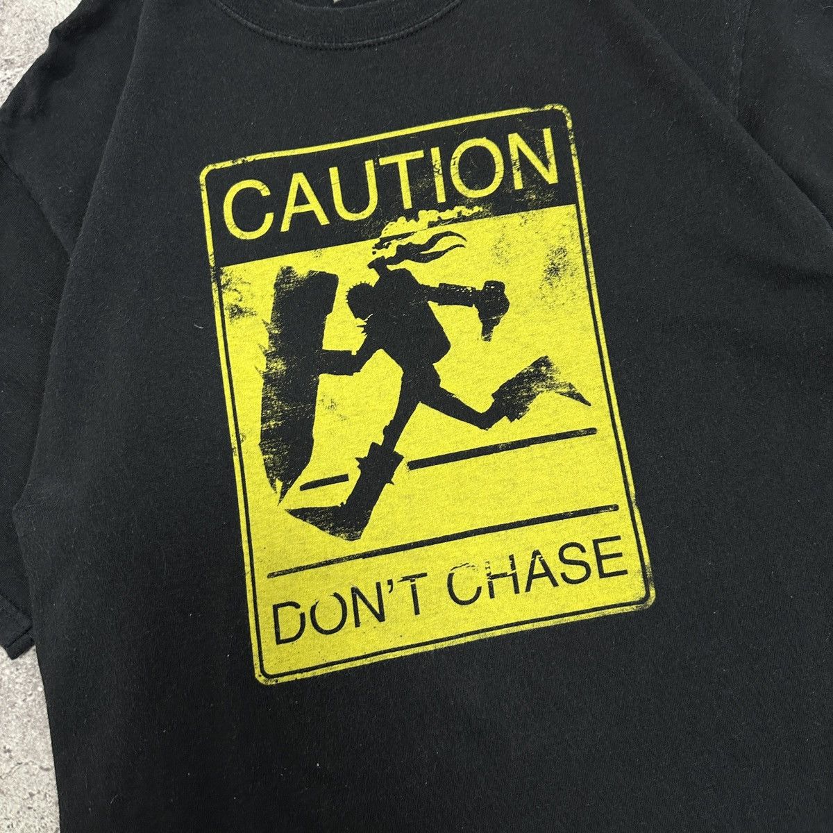 The Game Vintage 00s Singed chase League of Legends Moba Game tee Size US M / EU 48-50 / 2 - 4 Thumbnail