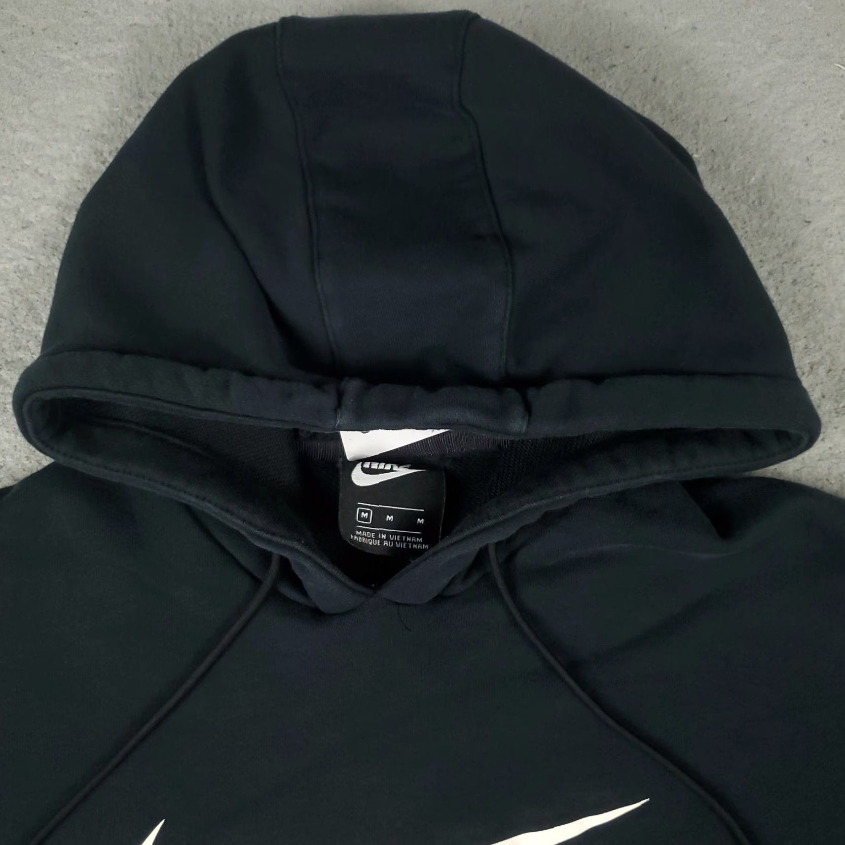 Nike Nike Hoodie Mens Medium Black Pullover Sweatshirt Swoosh Classic Outdoor Size US M / EU 48-50 / 2 - 2 Thumbnail