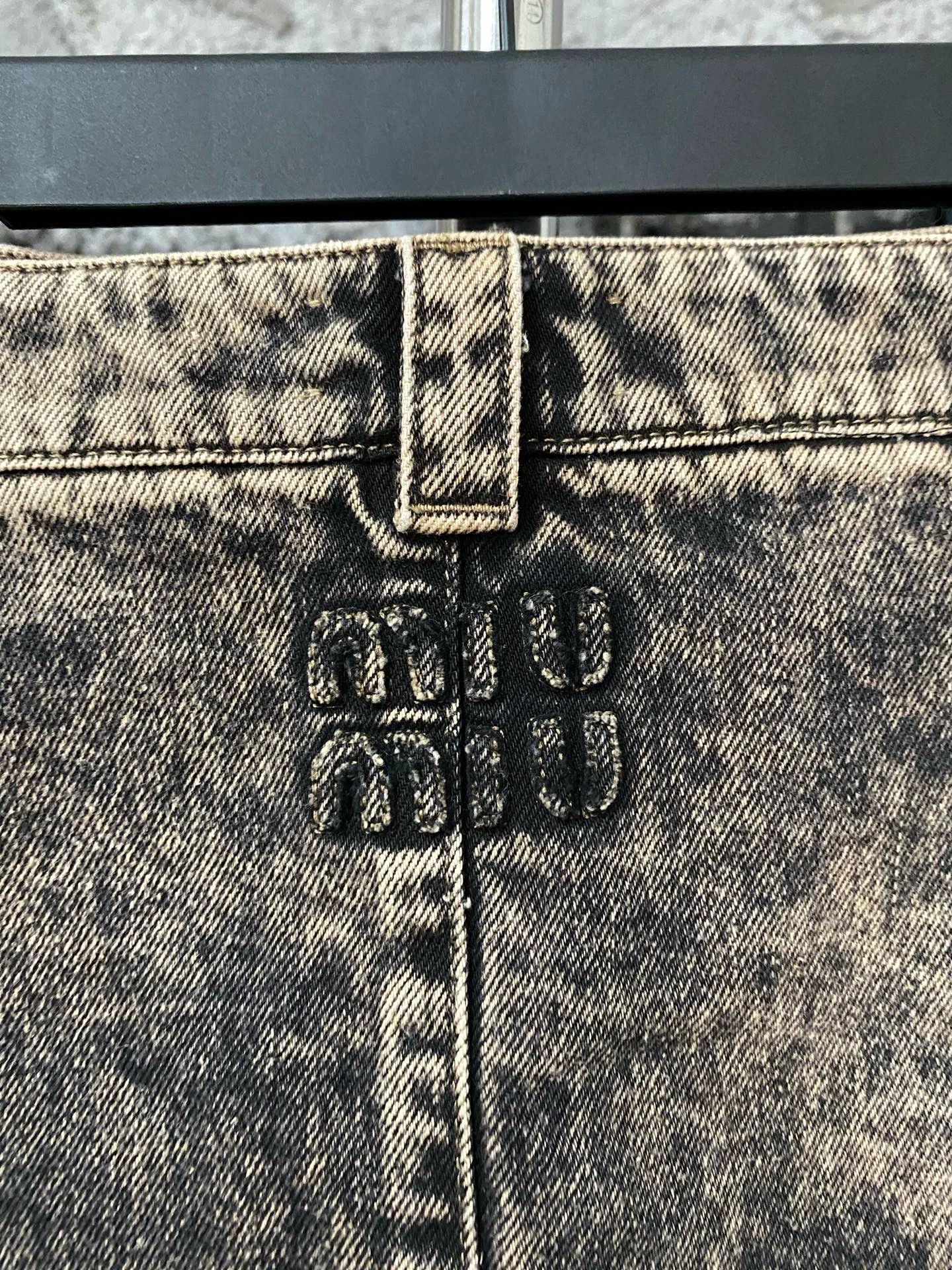 Miu Miu MIU MIU distressed pocket low-rise denim skirt Size S / US 4 / IT 40 - 3 Thumbnail