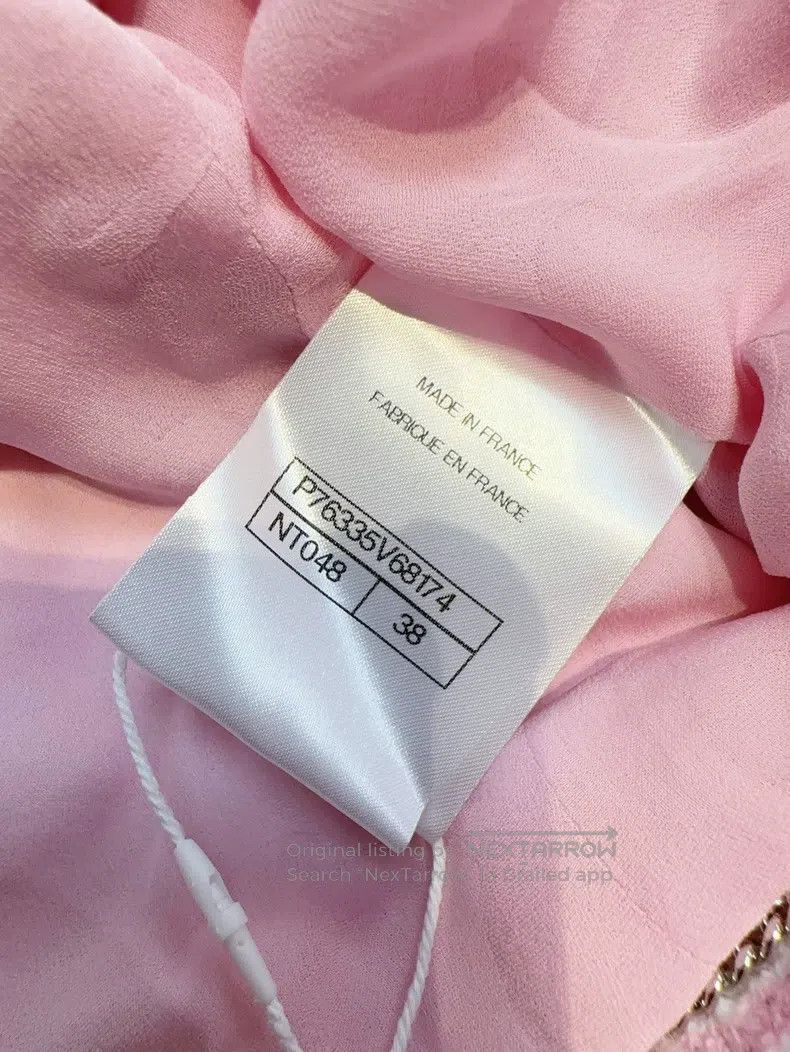 Chanel Chanel 24C early spring pink striped glitter diamond buckl Size XS / US 0-2 / IT 36-38 - 6 Thumbnail