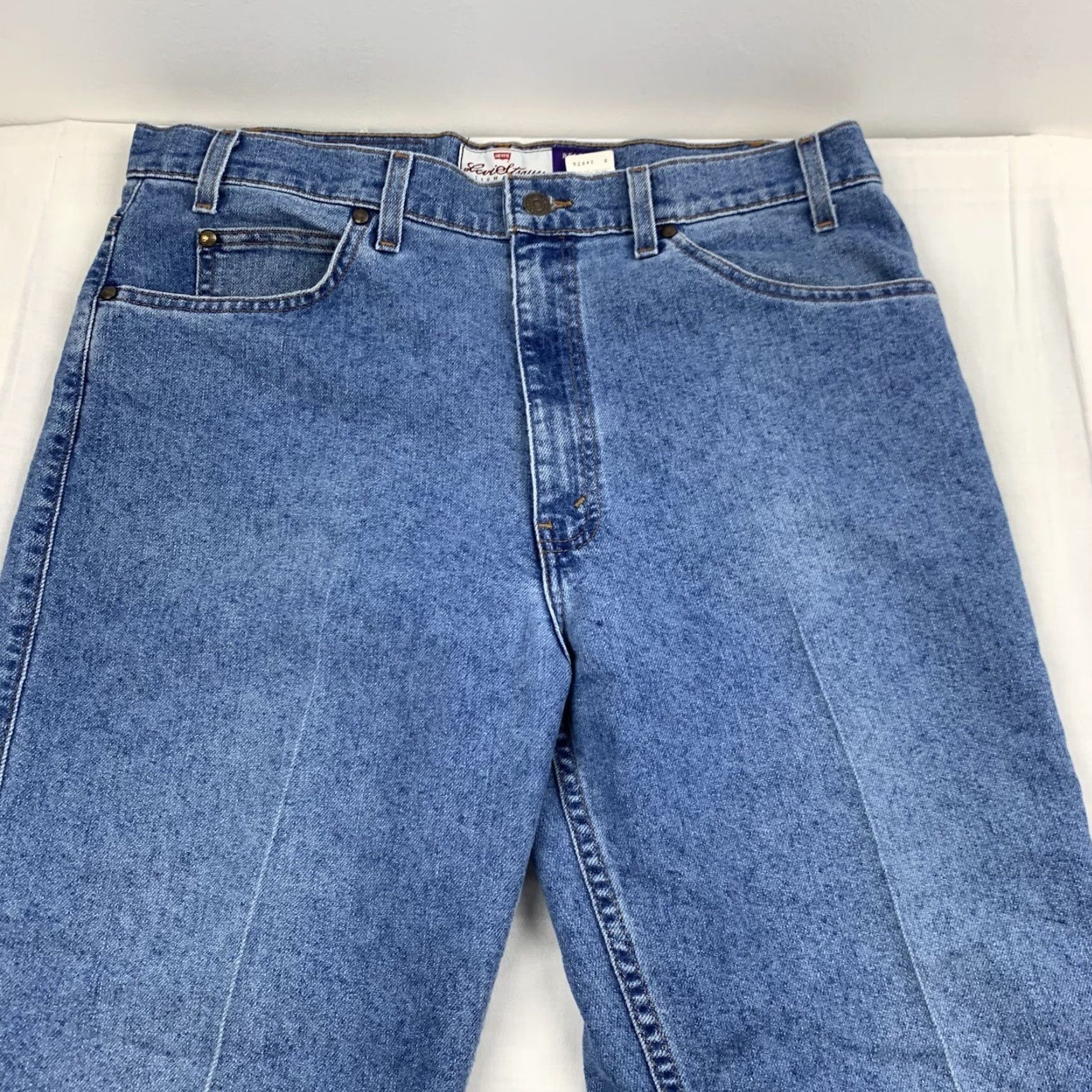 Levi's VINTAGE Levi's 540 Jeans Men 36x30 Blue Relaxed Denim Grunge Faded Brown Tab Y2K Straight 90s Mens Size US 36 / EU 52 - 2 Thumbnail
