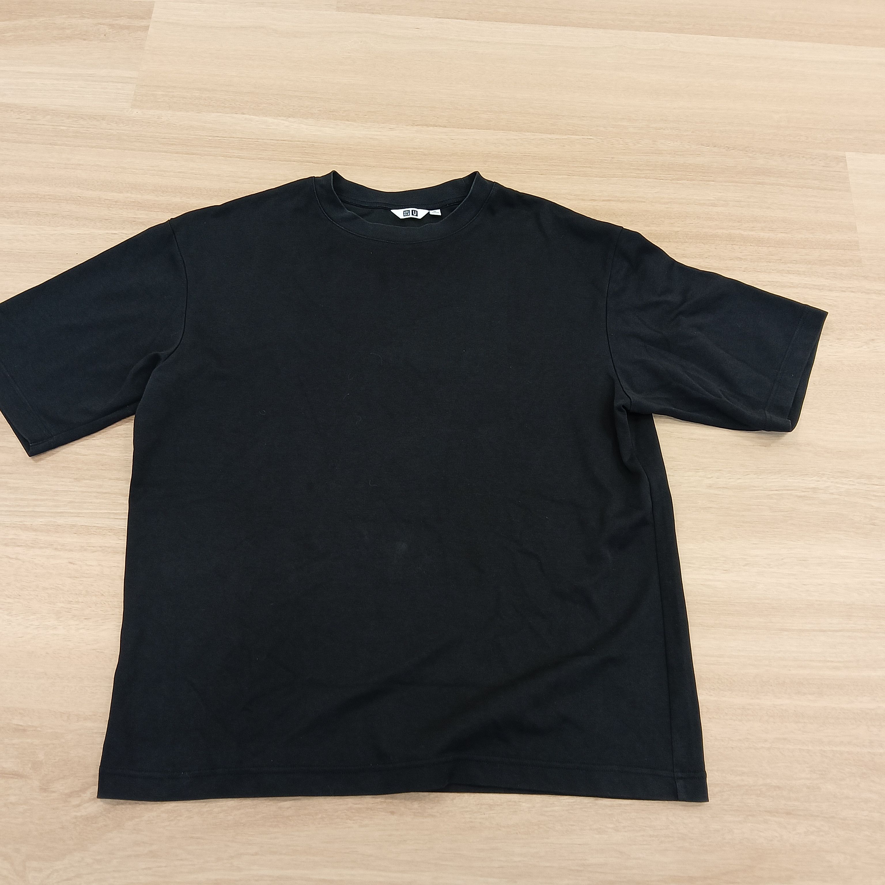 Undercover × Uniqlo TEE UNIQLO X U SIZE XL Size US XL / EU 56 / 4 - 2 Thumbnail