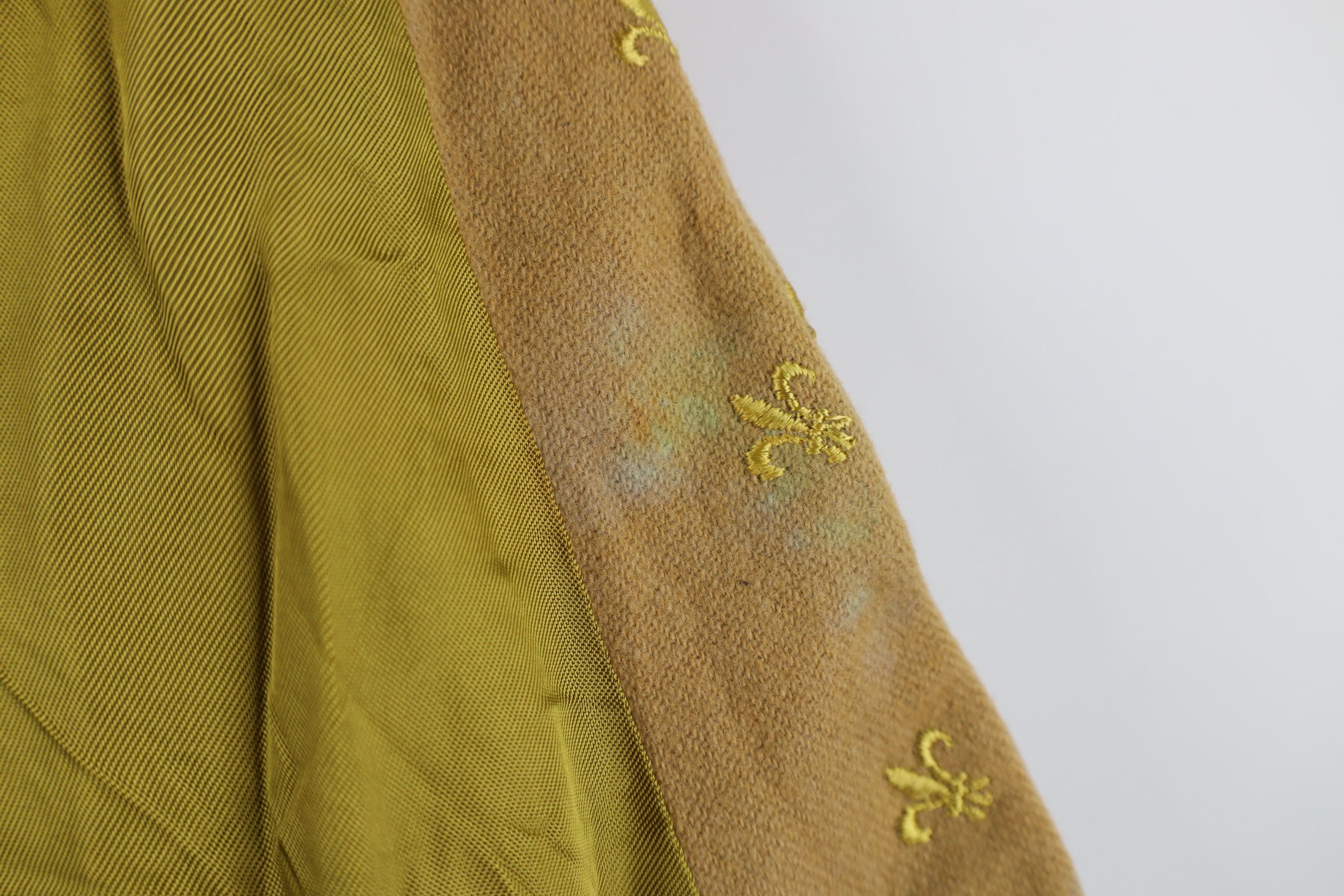 Vintage Vintage 40s 50s Fleur de Lis Buckle Back Suit Vest Beige USA Size US M / EU 48-50 / 2 - 11 Thumbnail
