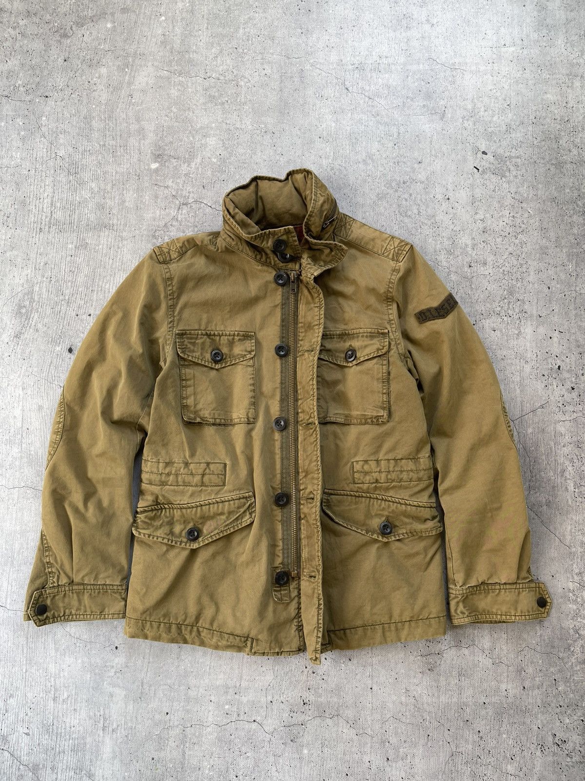 Other Y2K Vintage Diesel Multi-pocket Khaki Faded Jacket Size US S / EU 44-46 / 1 - 1 Thumbnail