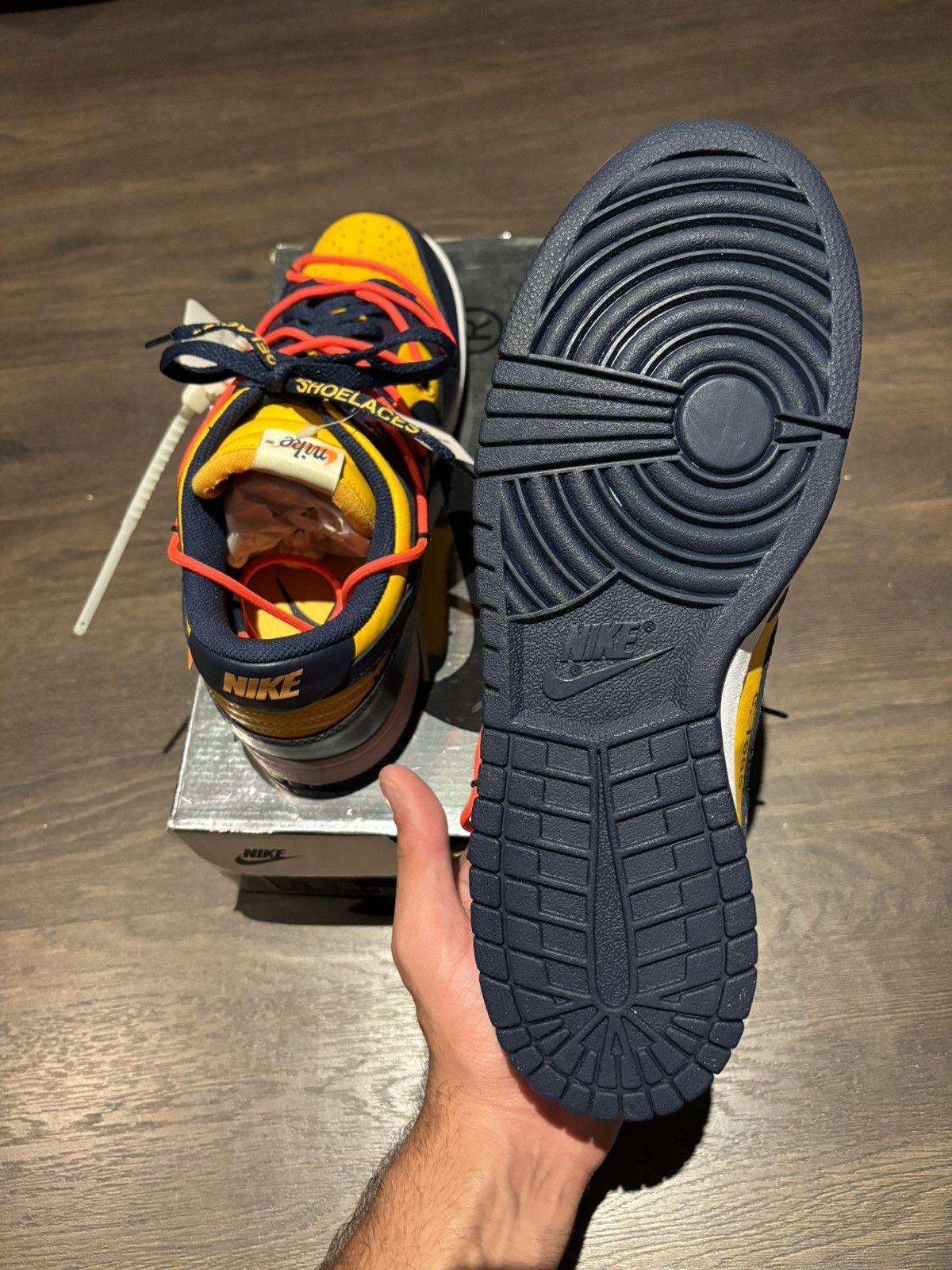 Off-White Off white Michigan Dunks Size US 10 / EU 43 - 4 Thumbnail