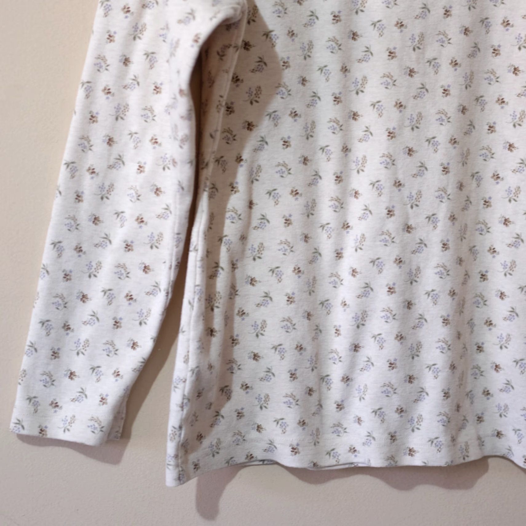 Vintage St. Johns Bay Longsleeve Shirt Floral Crew Neck Snap Beige Women's L Size L / US 10 / IT 46 - 7 Thumbnail