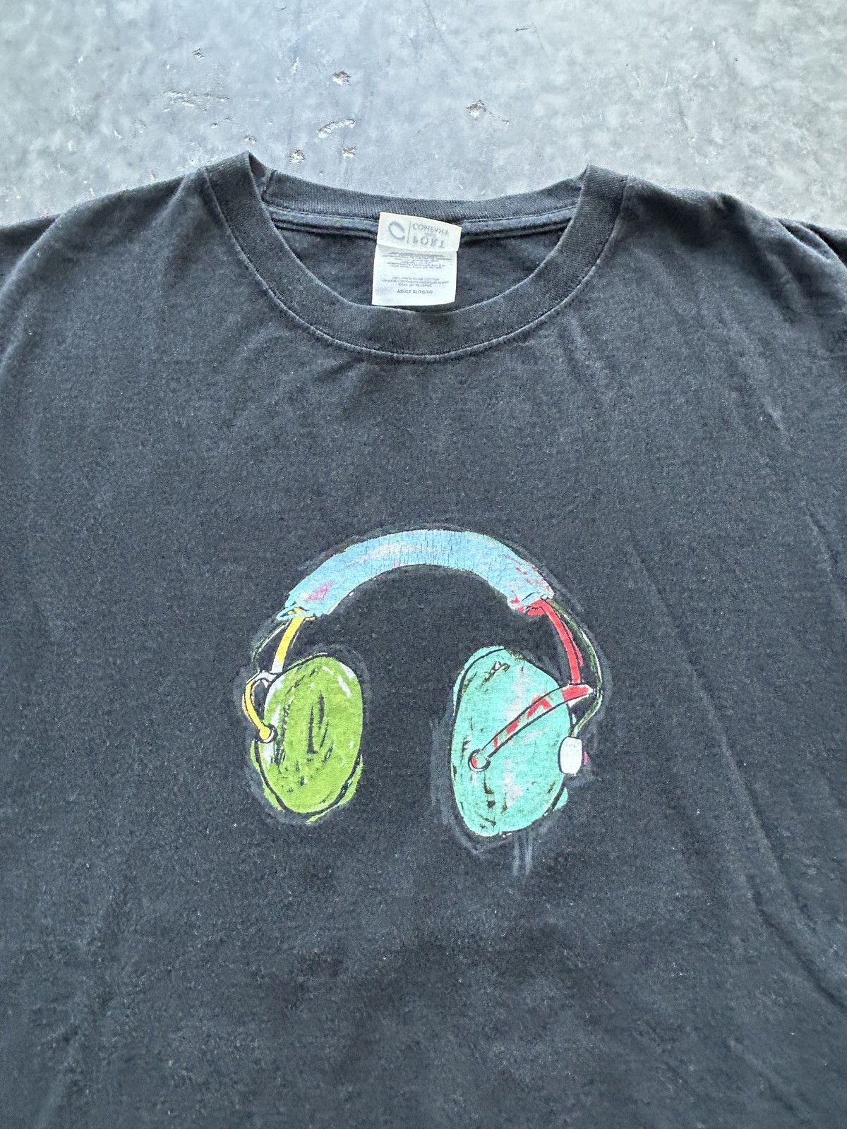 Vintage Vintage Y2K Starbucks Beats of Basquiat Graphic Tee Size US XL / EU 56 / 4 - 2 Thumbnail