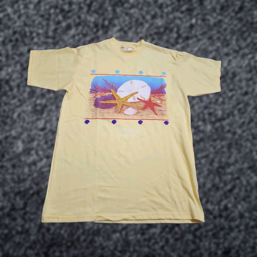 Vintage VINTAGE Lexington T-Shirt Shirt Unisex Adults L Yellow 80s 90s Seashells Travel Souvenir Longboat Key FL Size US L / EU 52-54 / 3 - 1 Thumbnail