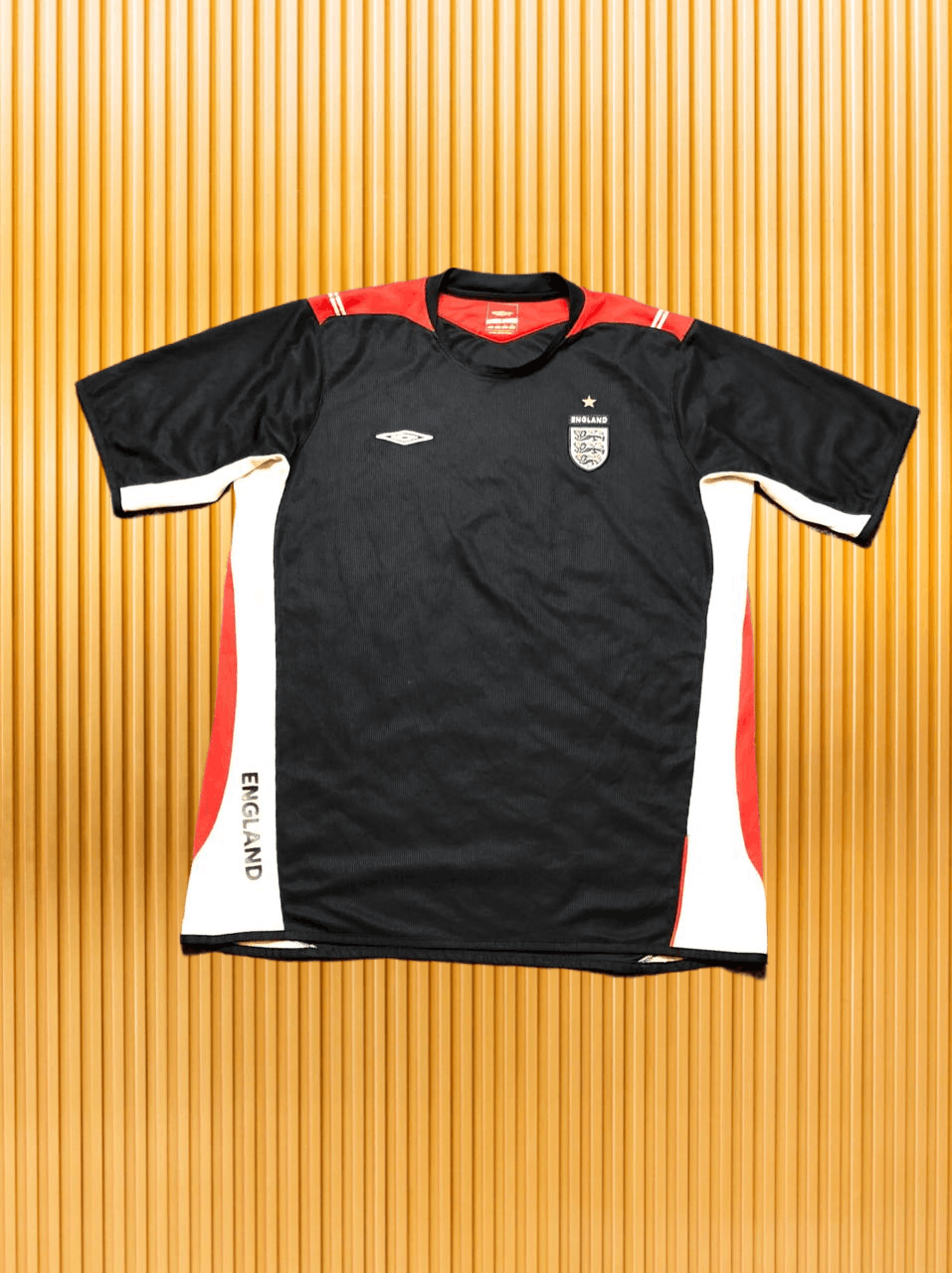 Umbro Vintage T-shirt Umbro Football England Jerseys crazy Y2K Size US L / EU 52-54 / 3 - 1 Thumbnail