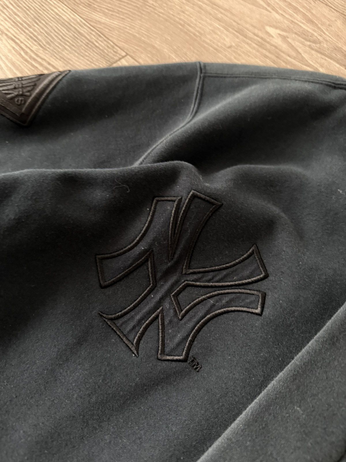 Nike Rare Nike x New York Yankees Embroidered Big Logo Bomber JKT Size US M / EU 48-50 / 2 - 9 Thumbnail