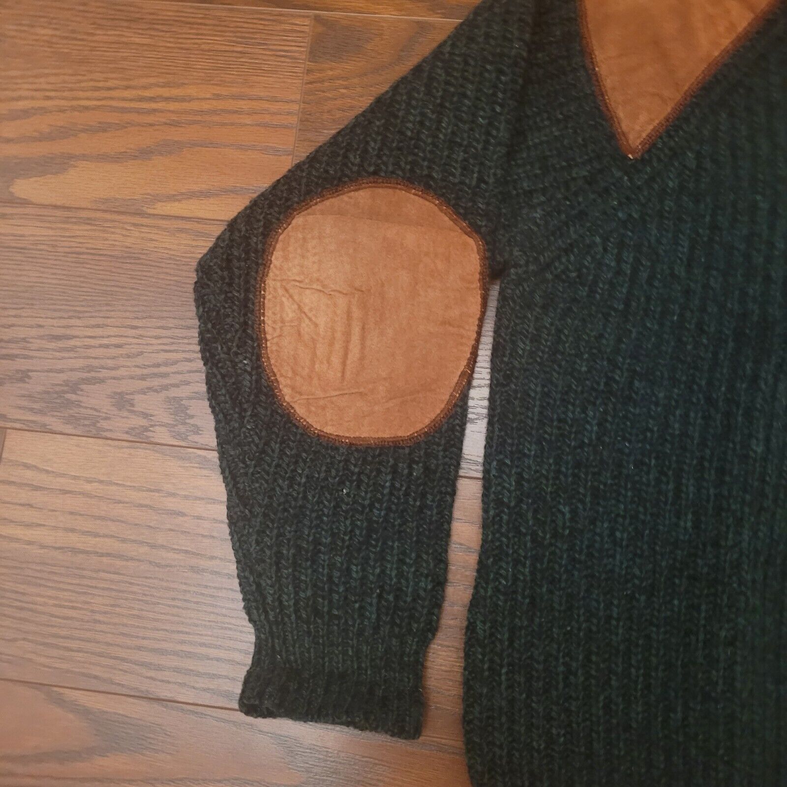Woolrich Woolen Mills Vintage Woolrich Mens Sweater Green Large Wool Blend Patch Size US L / EU 52-54 / 3 - 3 Thumbnail