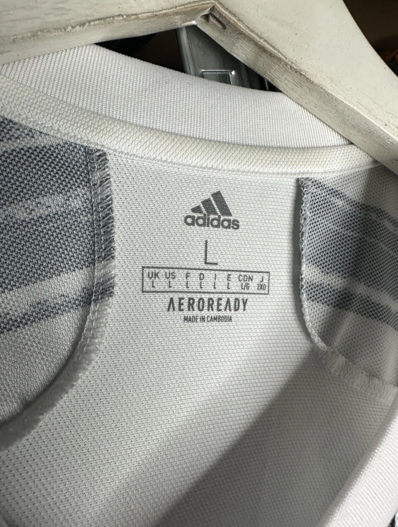 Adidas Juventus 2020/21 Home Football Adidas Shirt Men’s Large Size US L / EU 52-54 / 3 - 8 Thumbnail