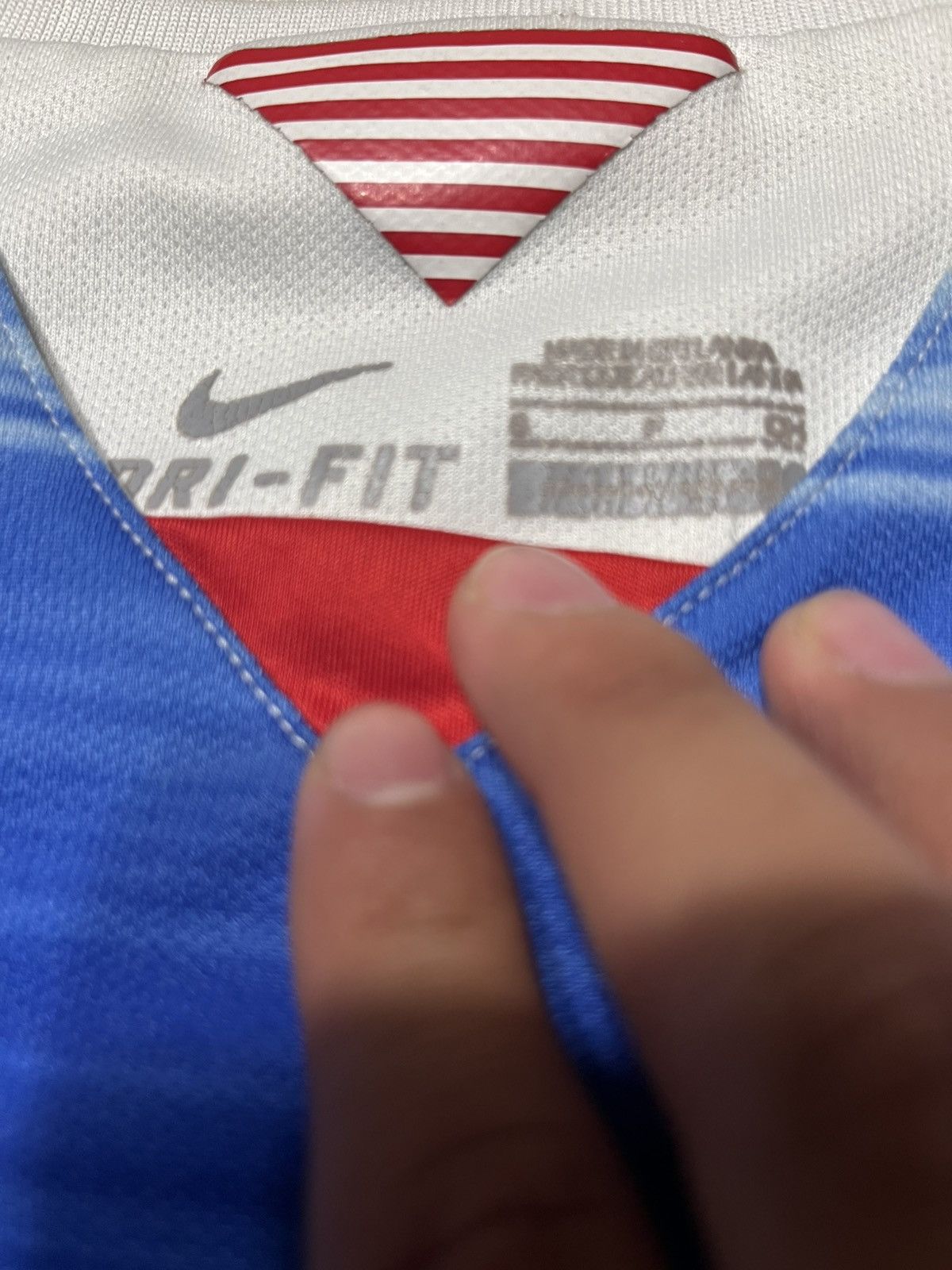 Nike 2015 Nike Dri Fit USA USWNT Away Jersey Size Youth S kids Size US XXS / EU 40 - 2 Thumbnail