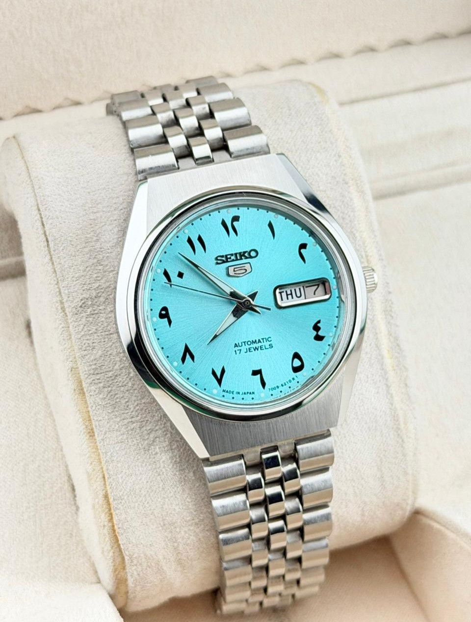 Seiko Vintage Seiko 5 Arabic Men's Wrist Automatic Watch Size 36 - 3 Thumbnail