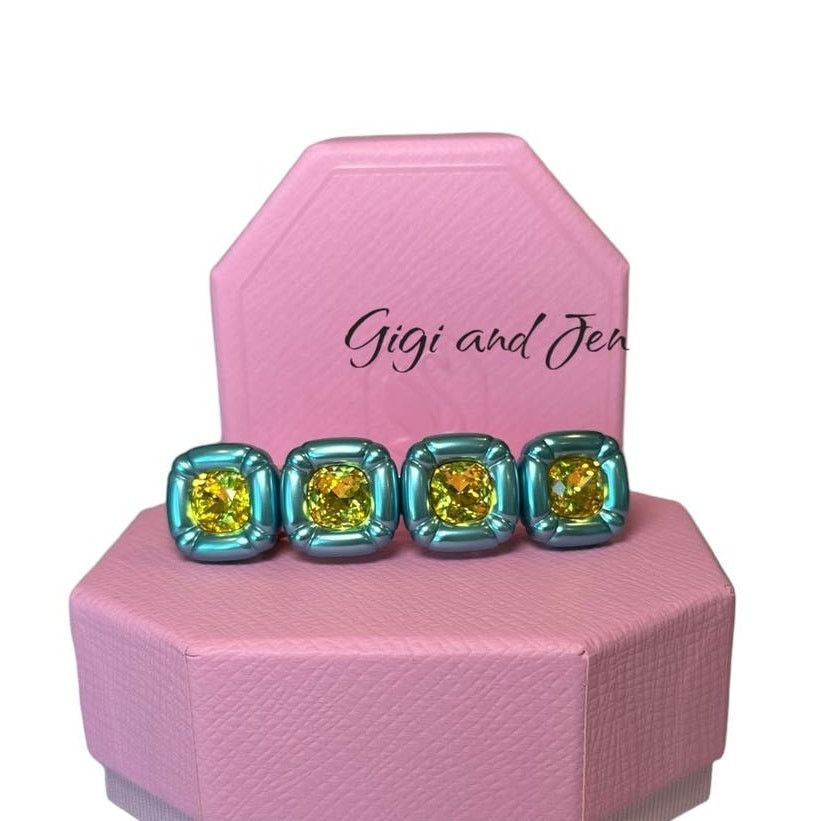 Swarovski Swarovski Hair clip Cushion cut, Blue, Gold-tone plated Size ONE SIZE - 1 Thumbnail