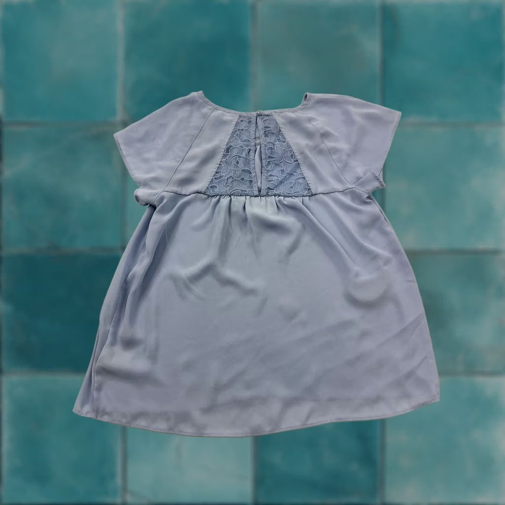 Vintage Maeve Anthropologie Blouse Womens 4 Blue Lace Detail Cap Sleeve Keyhole Back Top Size S / US 4 / IT 40 - 1 Thumbnail