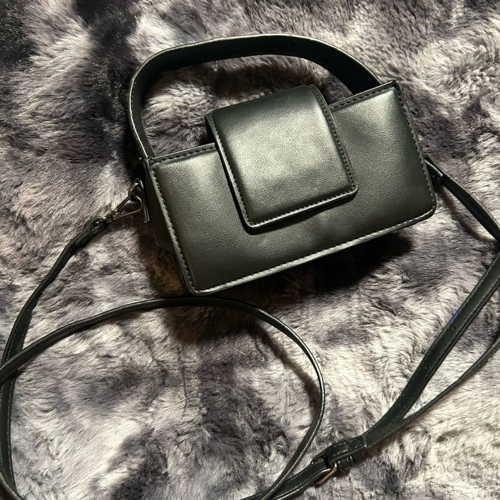 The Unbranded Brand Contemporary Top Handbag Crossbody Bag #SmallPurse Size ONE SIZE - 2 Thumbnail