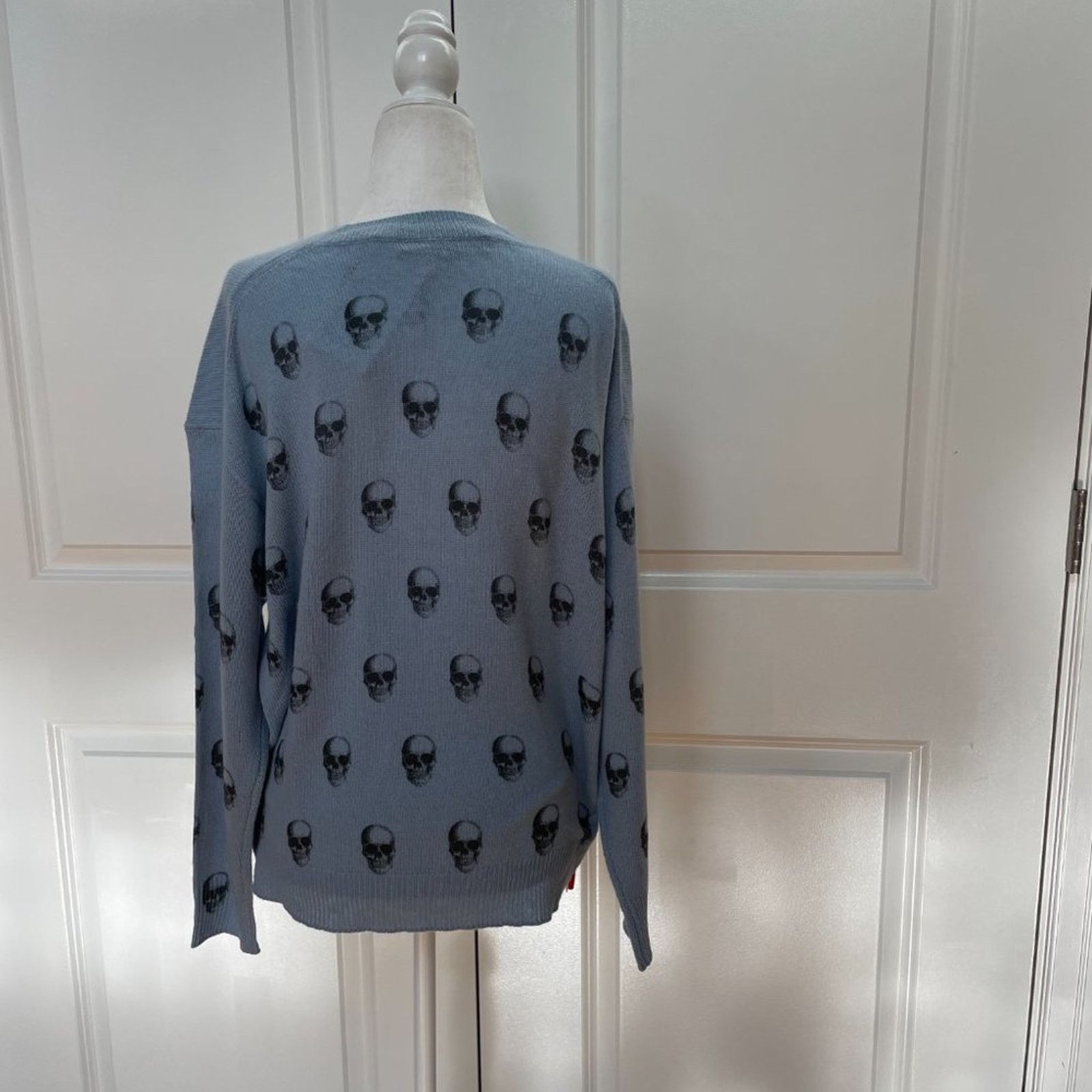 360Cashmere V-Neck Skull Print Cashmere Sweater 360 Cashmere Size M / US 6-8 / IT 42-44 - 4 Thumbnail