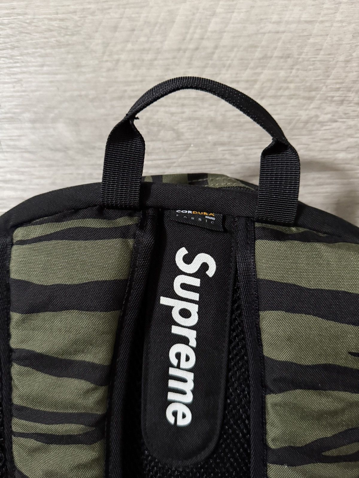 Supreme SUPREME FW2011 TIGER CAMO BACKPACK Size ONE SIZE - 4 Thumbnail