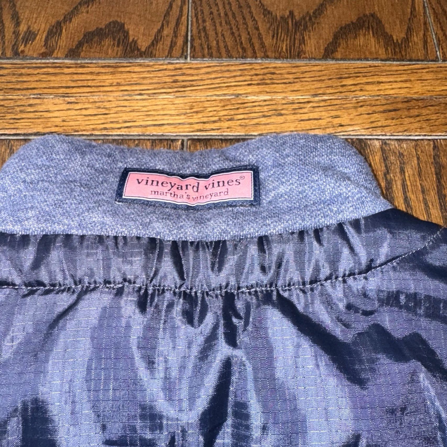 Vineyard Vines Vineyard Vines Mens Quarter Zip Blue Pullover Whale Preppy Size Small Sweater Knit Pullover 1/4 Zip Casual Men’s Classic Fit Size US S / EU 44-46 / 1 - 7 Thumbnail