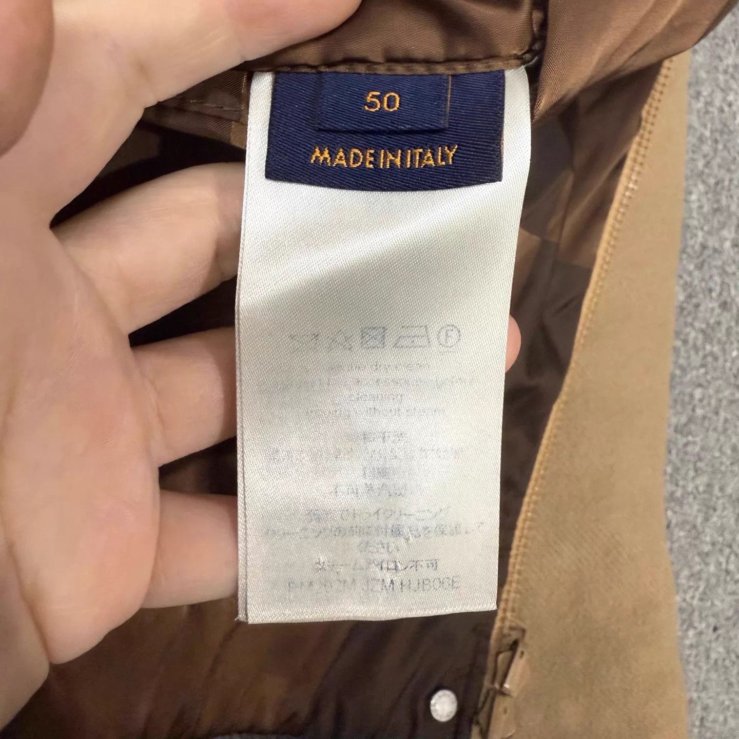Louis Vuitton LV Khaki Embroidered Logo Double-Sided Cotton Jacket 50 99N Size US M / EU 48-50 / 2 - 4 Thumbnail