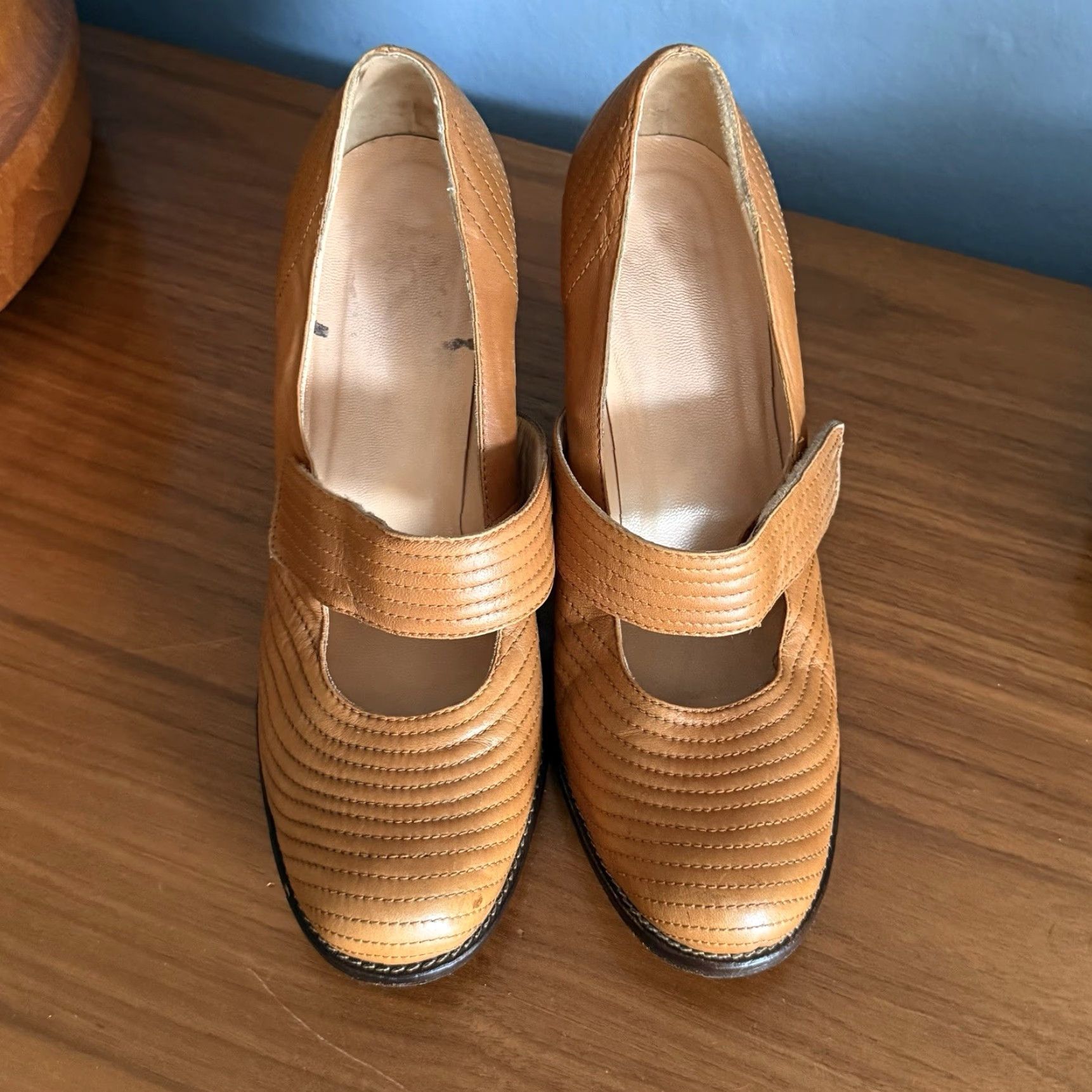 Vintage L’autre Chose Quilted Leather Mary Heels Pumps Buckle Heel 4 in Leather Upper Brown Size 38 Women Size US 8 / IT 38 - 2 Thumbnail