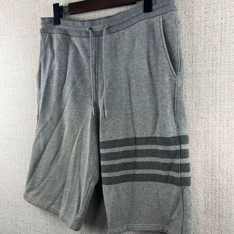 Thom Browne Thom Browne size3 Straight leg casual shorts Size US 27 - 3 Thumbnail