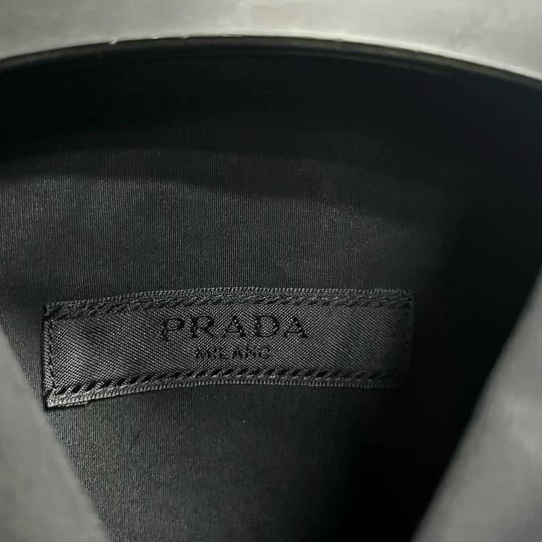 Prada prada logo long sleeve shirt in black Size US S / EU 44-46 / 1 - 3 Thumbnail