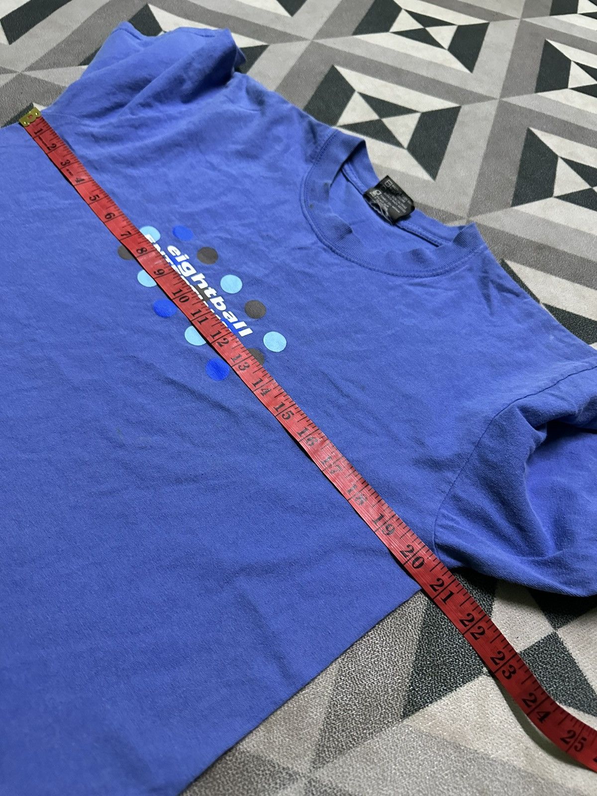 Vintage Vintage 90s Eightball entertinment corporation blue tee L Size US L / EU 52-54 / 3 - 10 Thumbnail