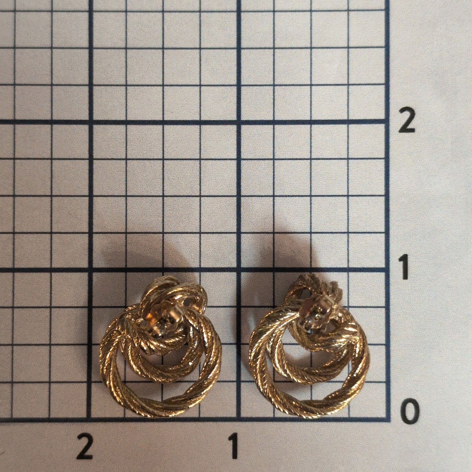 Other Elegant VTG 1980s Gold-Tone Braided Knot Pierced Earrings Size ONE SIZE - 6 Thumbnail