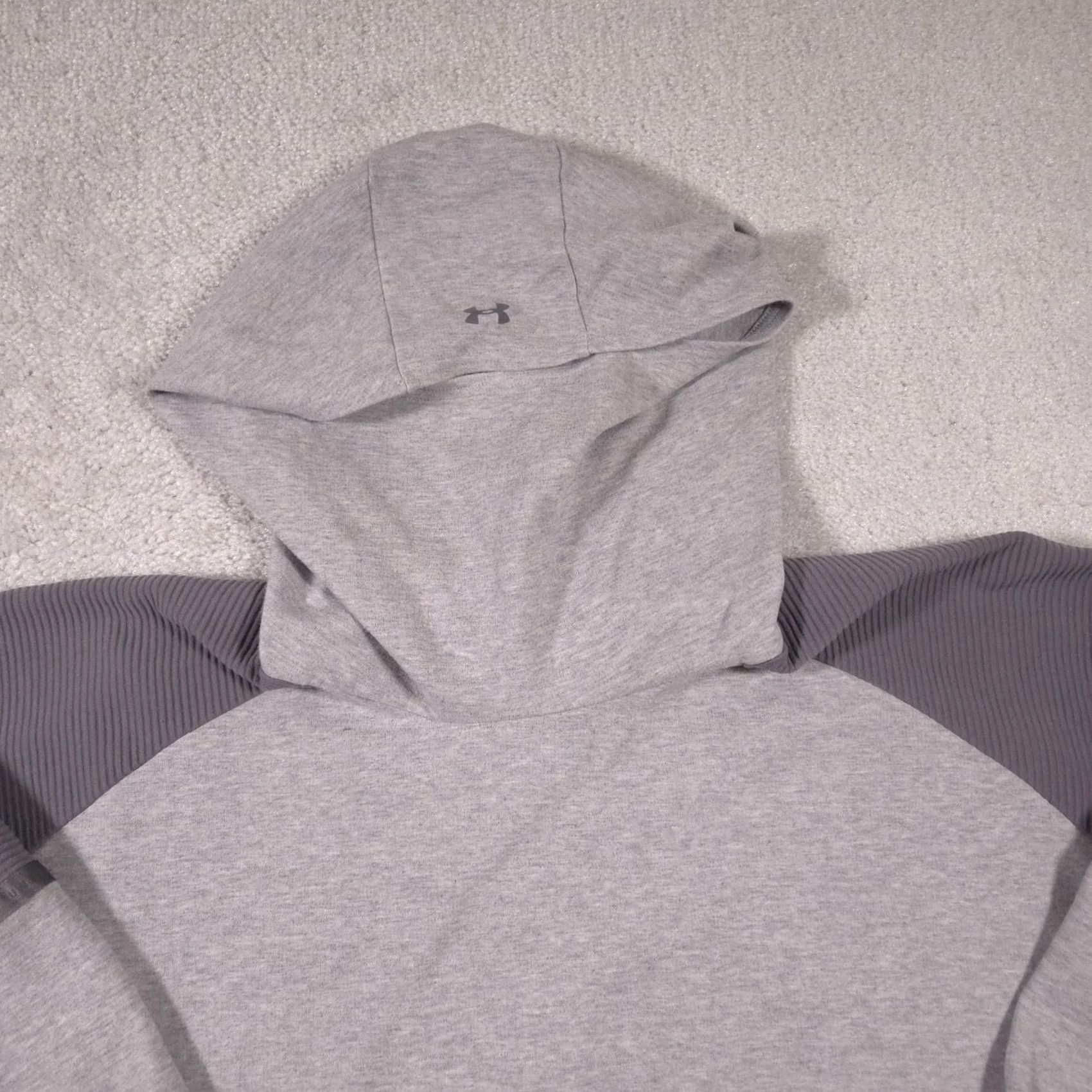 Under Armour Under Armour Project Rock Hoodie Womens Small Gray Oversized All Day Hustle Bull Shirt Size S / US 4 / IT 40 - 3 Thumbnail